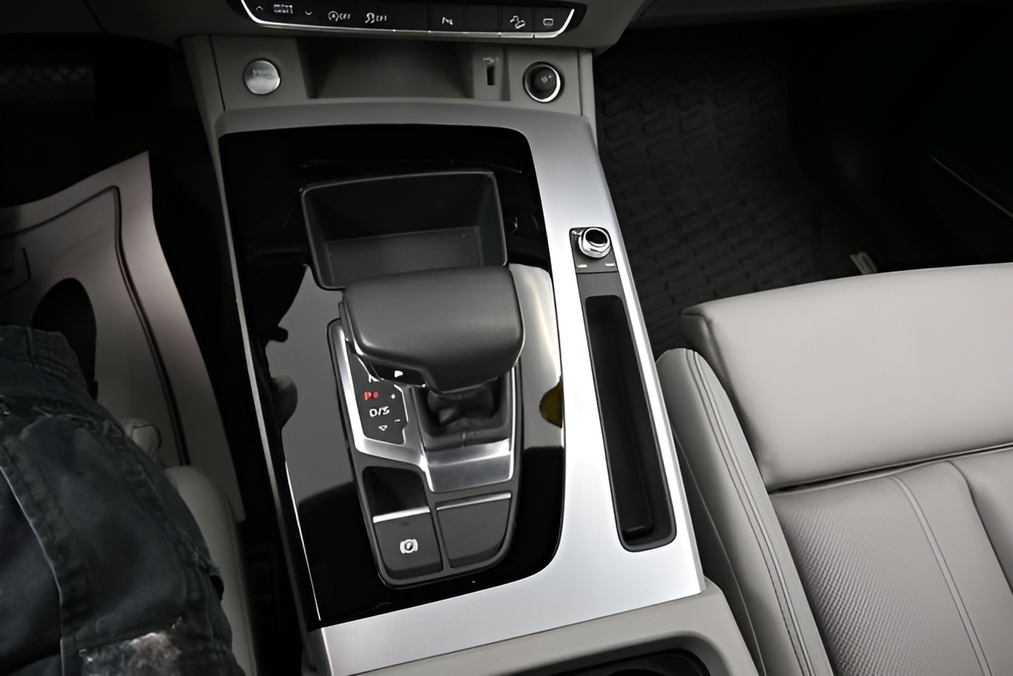 2023 Audi Q5 Sportback Premium Plus 45 TFSI S line quattro S tronic