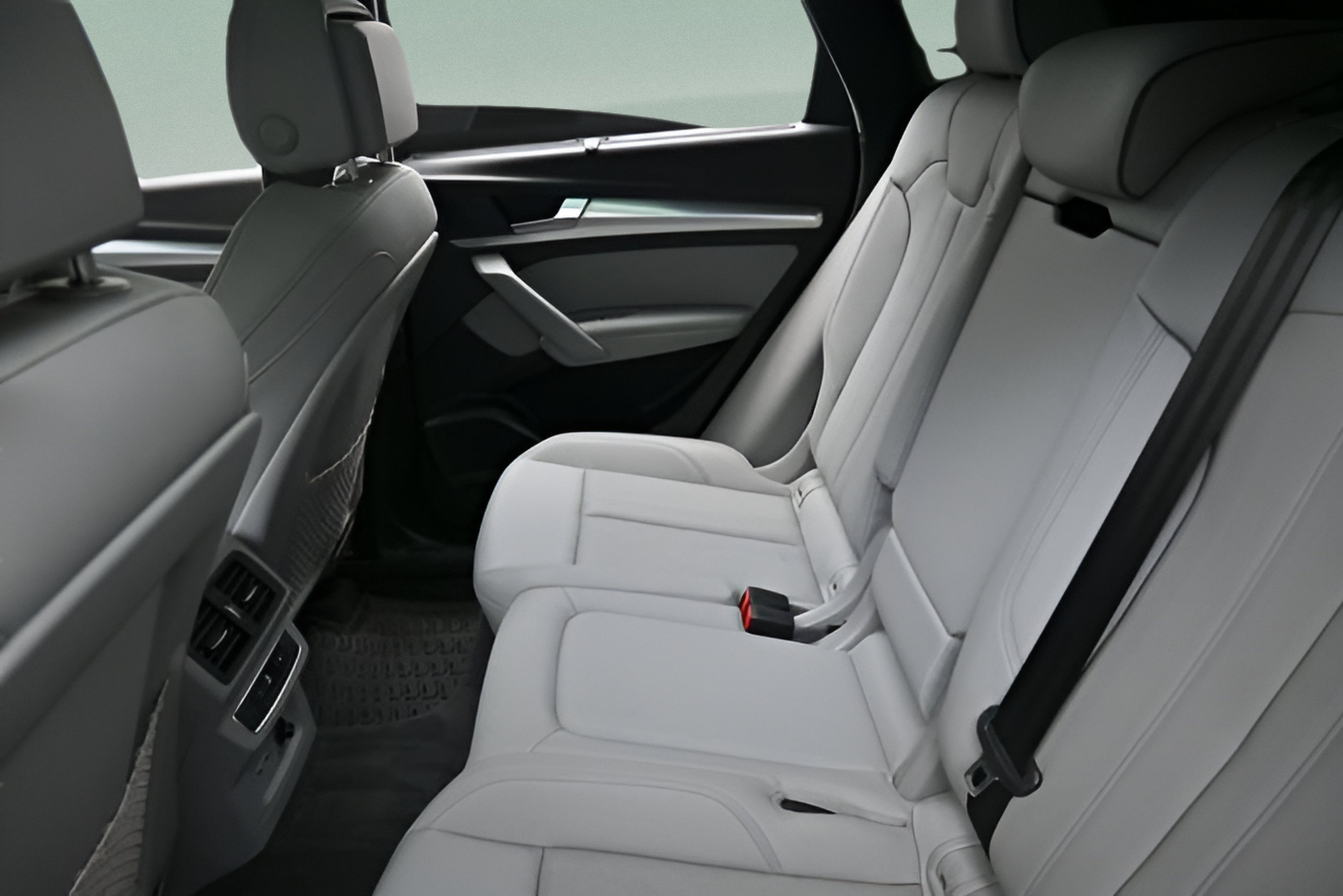 2023 Audi Q5 Sportback Premium Plus 45 TFSI S line quattro S tronic