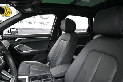 2025 Audi Q3 S line Premium