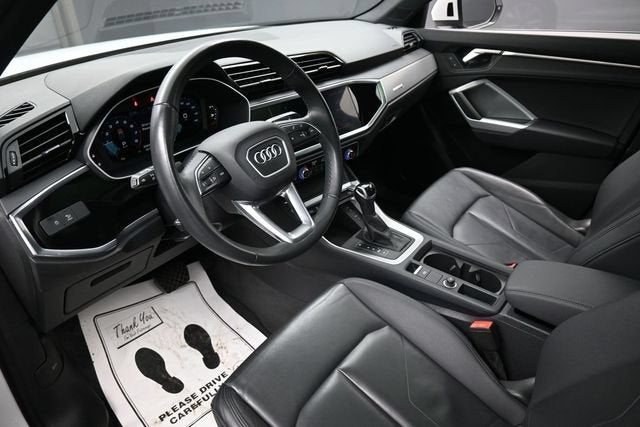 2025 Audi Q3 S line Premium