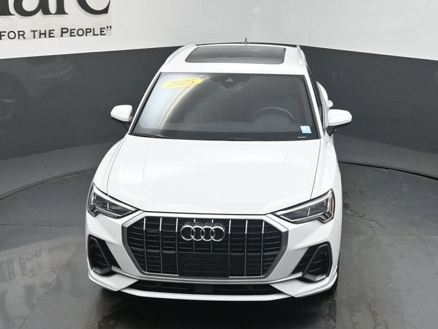2025 Audi Q3 S line Premium