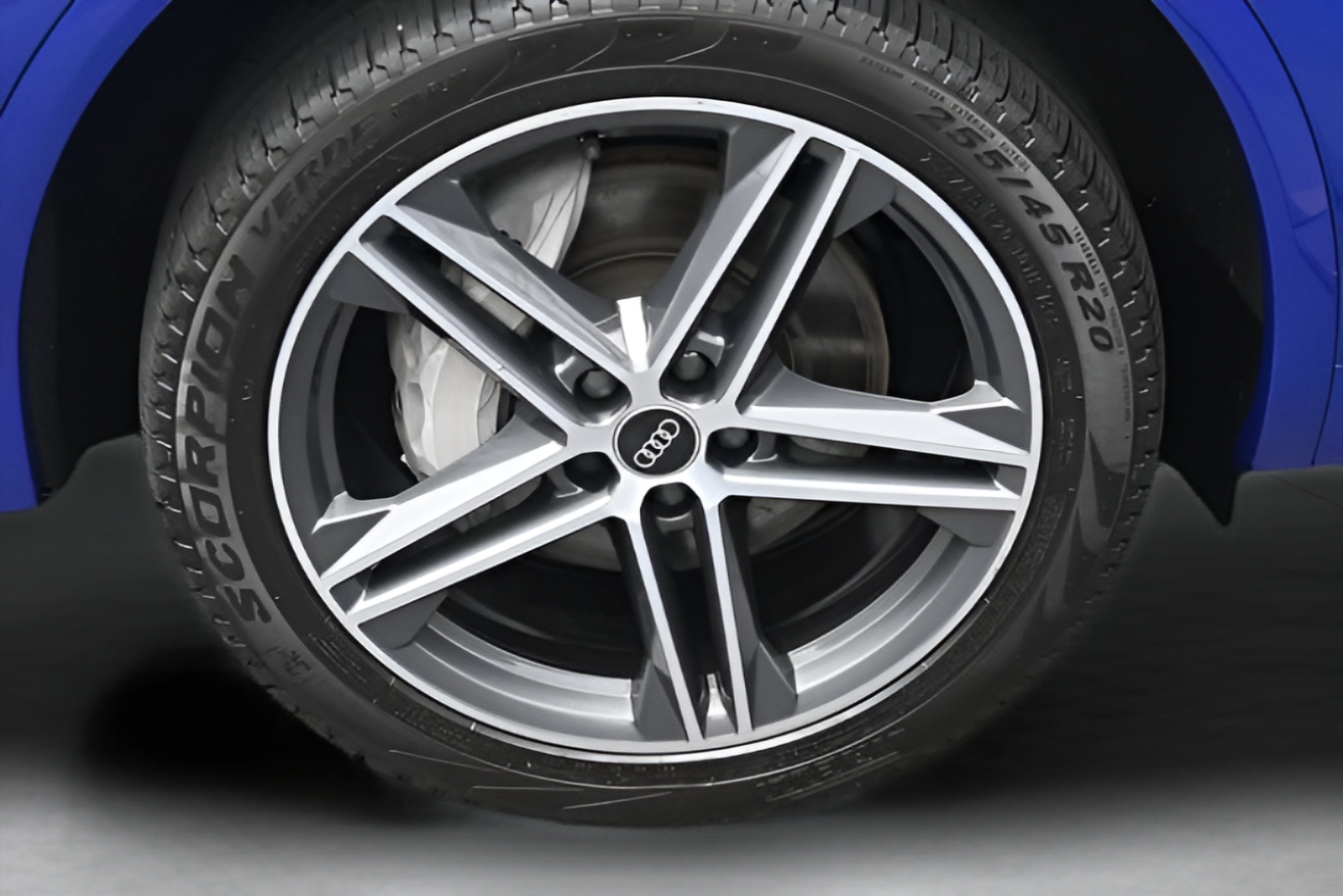 2023 Audi Q5 Prestige 55 TFSI e S line quattro S tronic