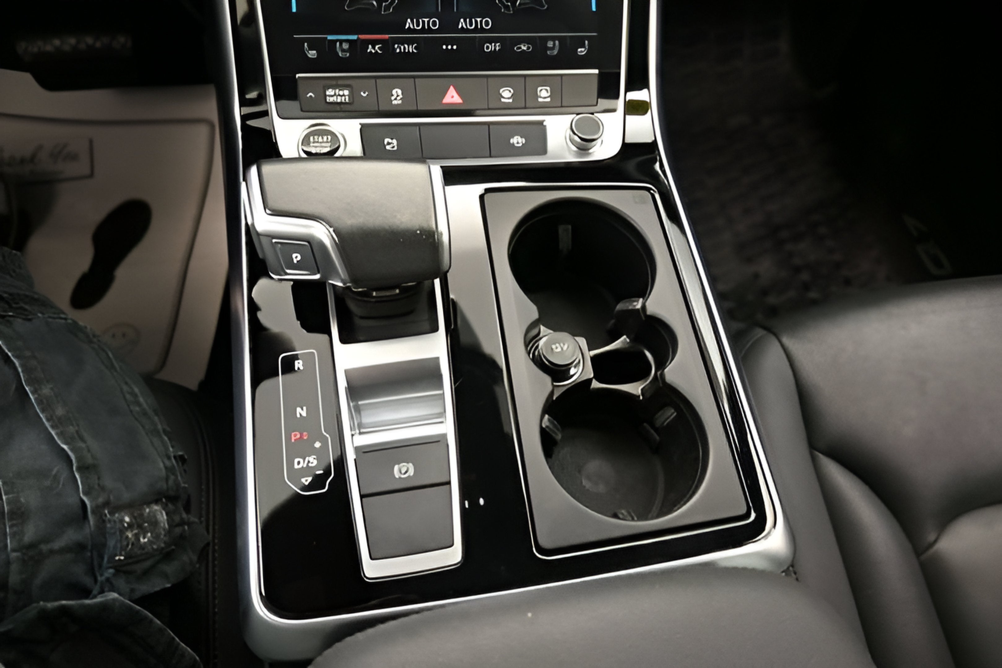 2023 Audi Q7 Premium Plus 45 TFSI quattro Tiptronic