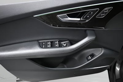 2023 Audi Q7 Premium Plus 45 TFSI quattro Tiptronic