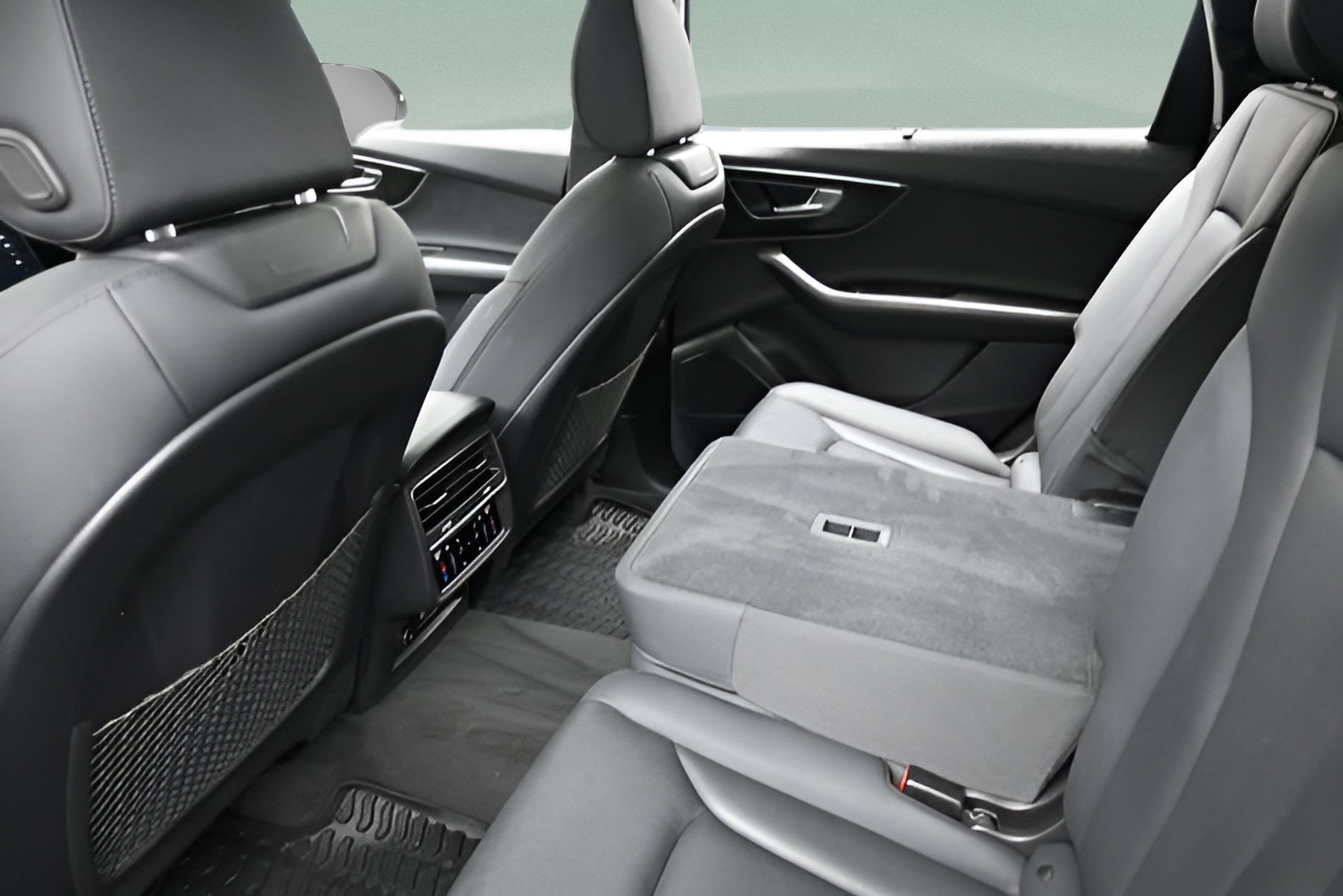 2023 Audi Q7 Premium Plus 45 TFSI quattro Tiptronic