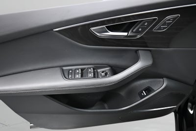 2023 Audi Q7 Premium Plus 45 TFSI quattro Tiptronic