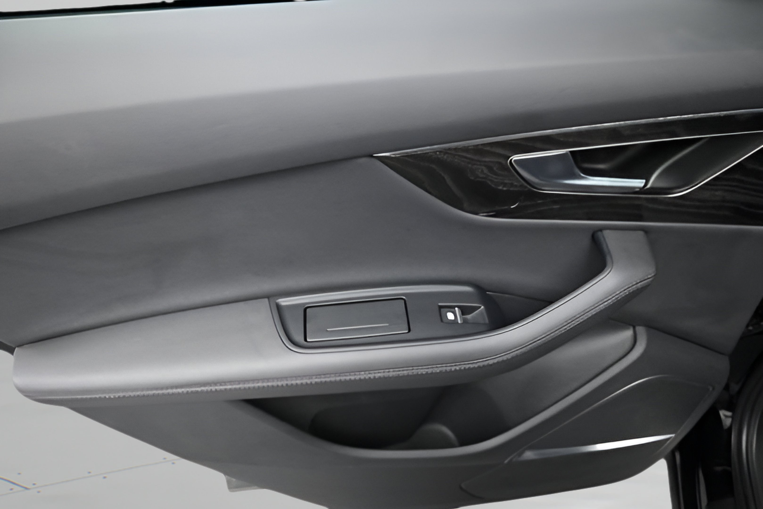 2023 Audi Q7 Premium Plus 45 TFSI quattro Tiptronic