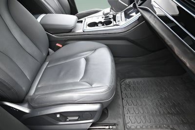 2023 Audi Q7 Premium Plus 45 TFSI quattro Tiptronic