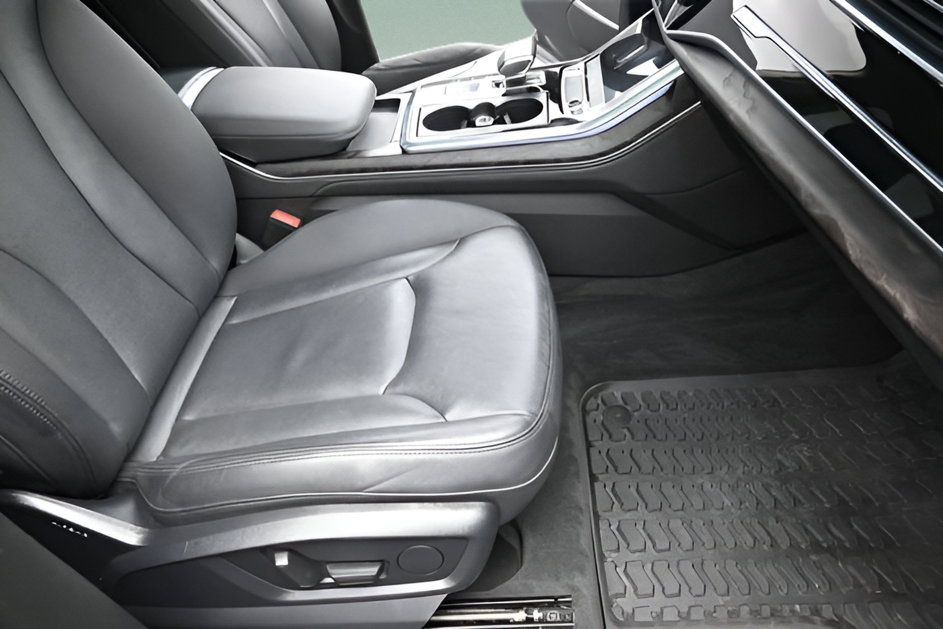 2023 Audi Q7 Premium Plus 45 TFSI quattro Tiptronic