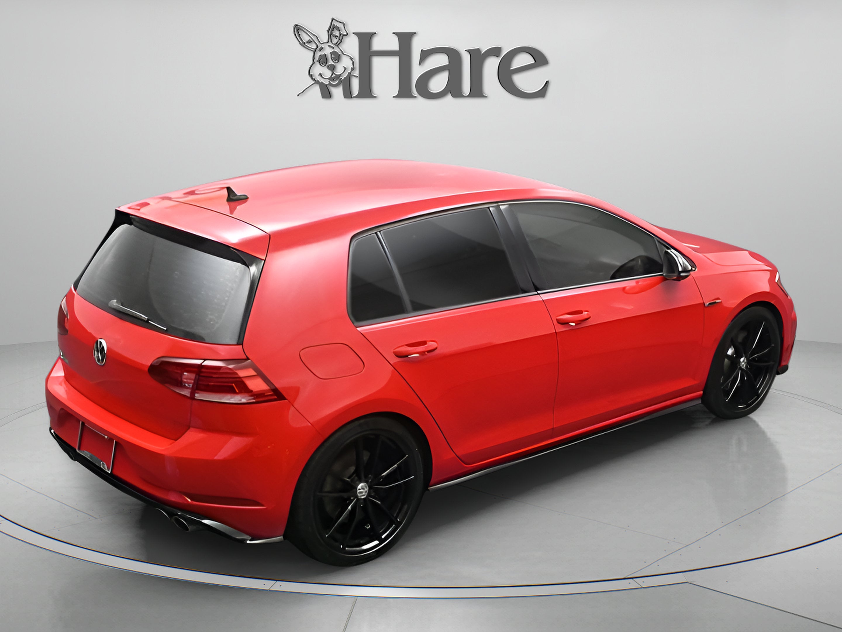 2019 Volkswagen Golf R 2.0T w/DCC & Navigation