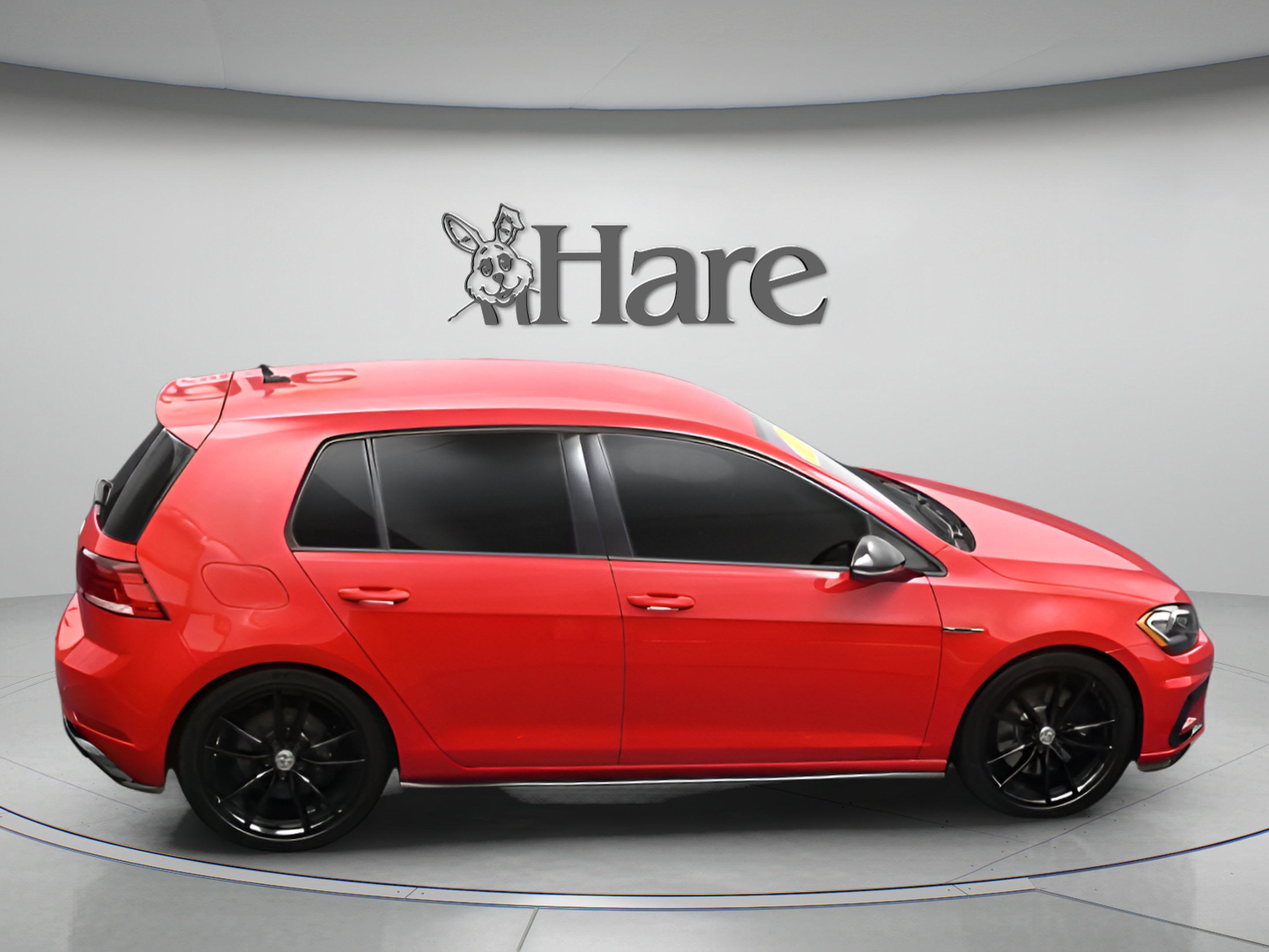 2019 Volkswagen Golf R 2.0T w/DCC & Navigation
