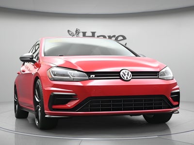 2019 Volkswagen Golf R 2.0T w/DCC & Navigation