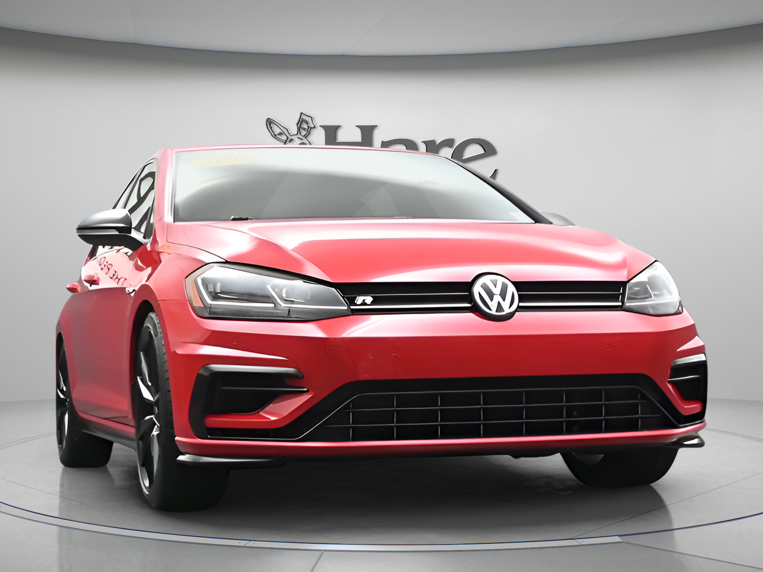 2019 Volkswagen Golf R 2.0T w/DCC & Navigation