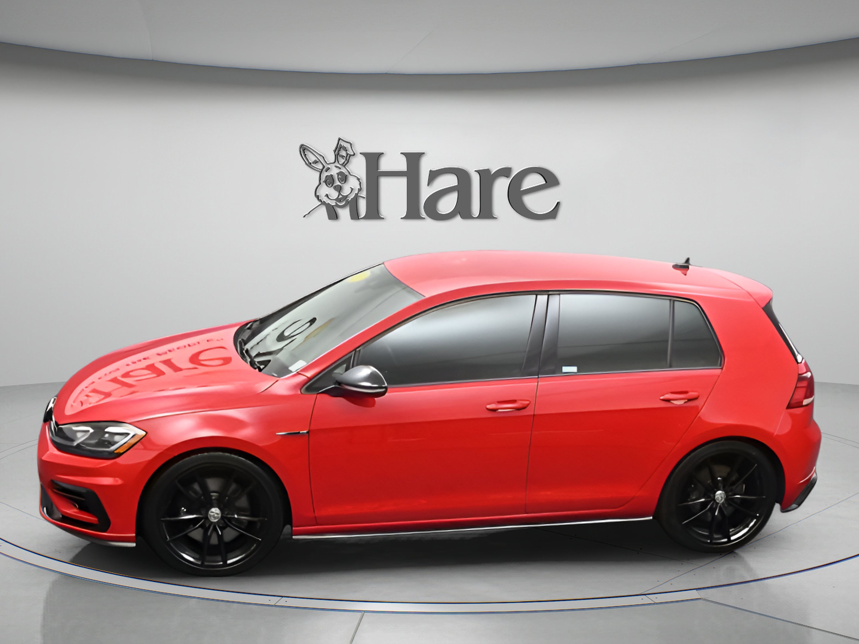 2019 Volkswagen Golf R 2.0T w/DCC & Navigation