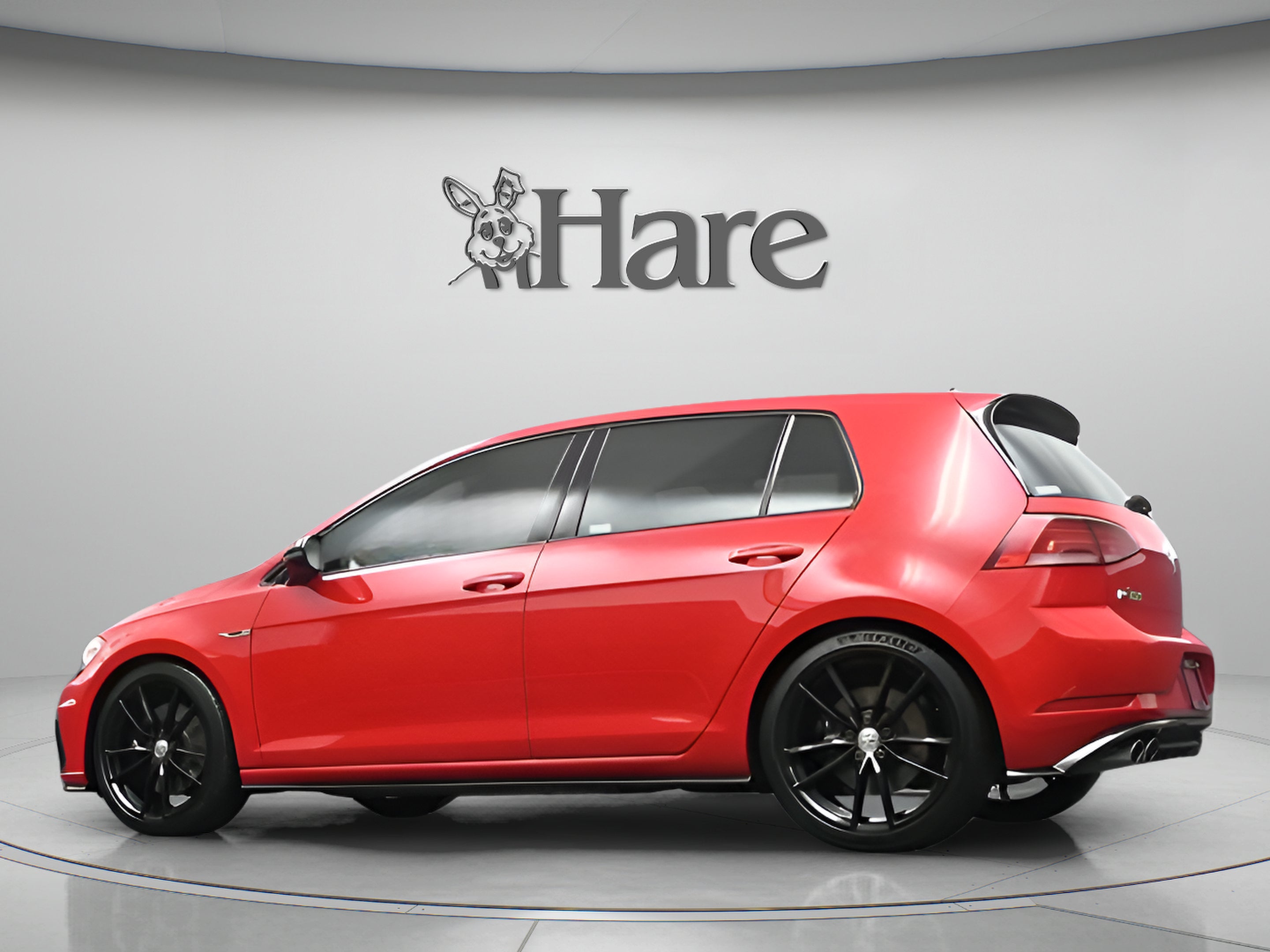 2019 Volkswagen Golf R 2.0T w/DCC & Navigation