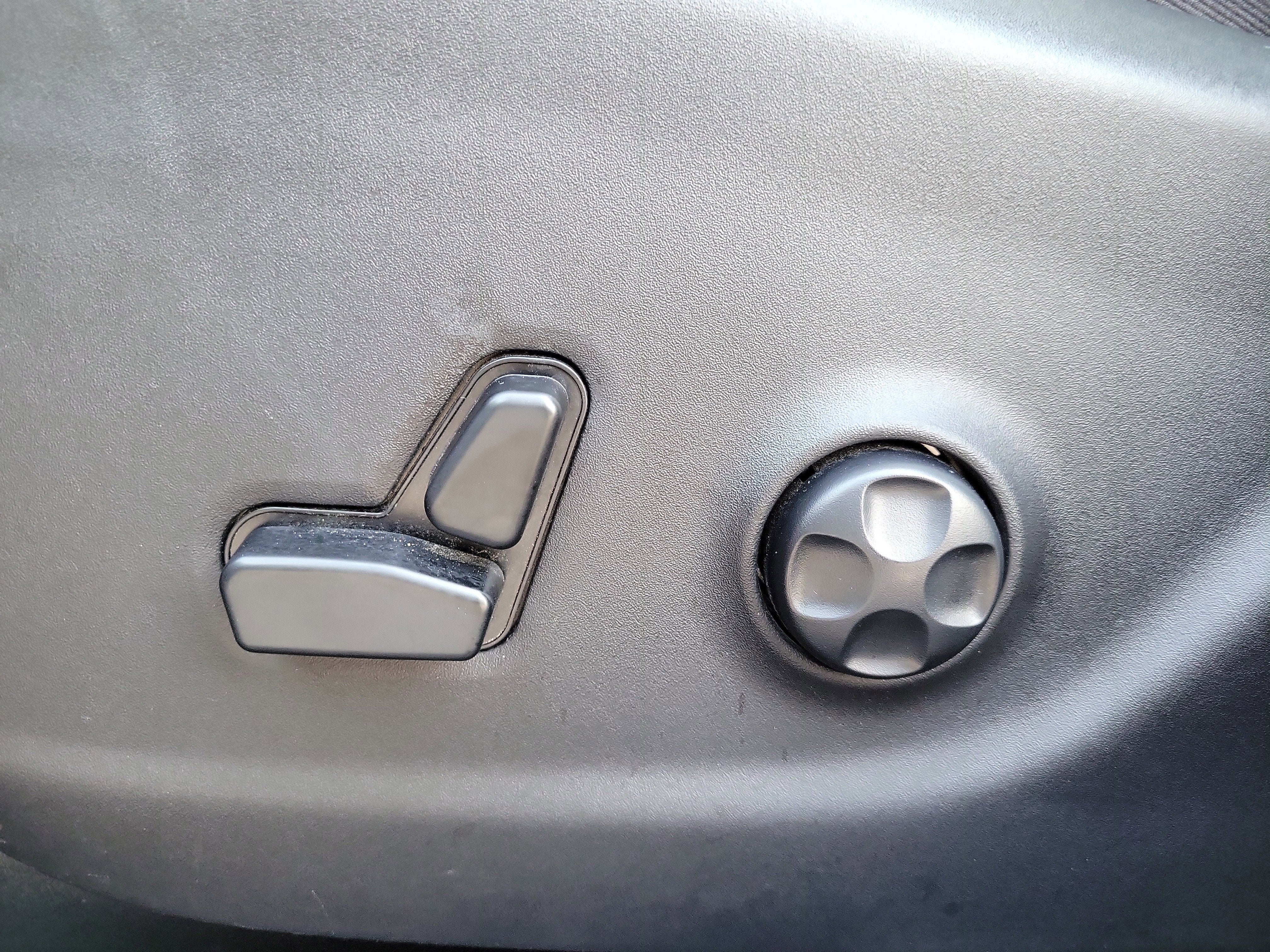 2021 Jeep Cherokee 80th Anniversary