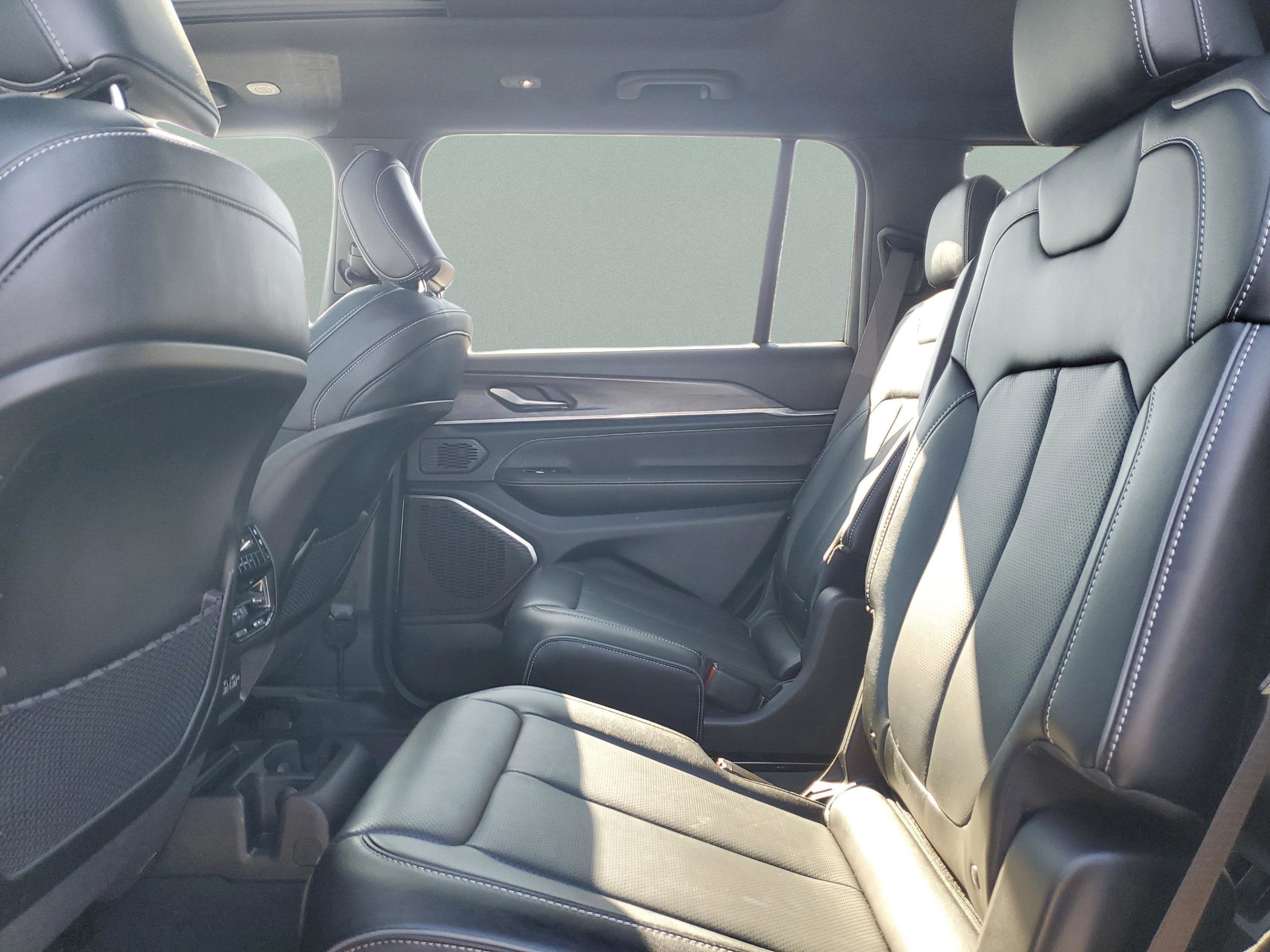 2024 Jeep Grand Cherokee L Overland