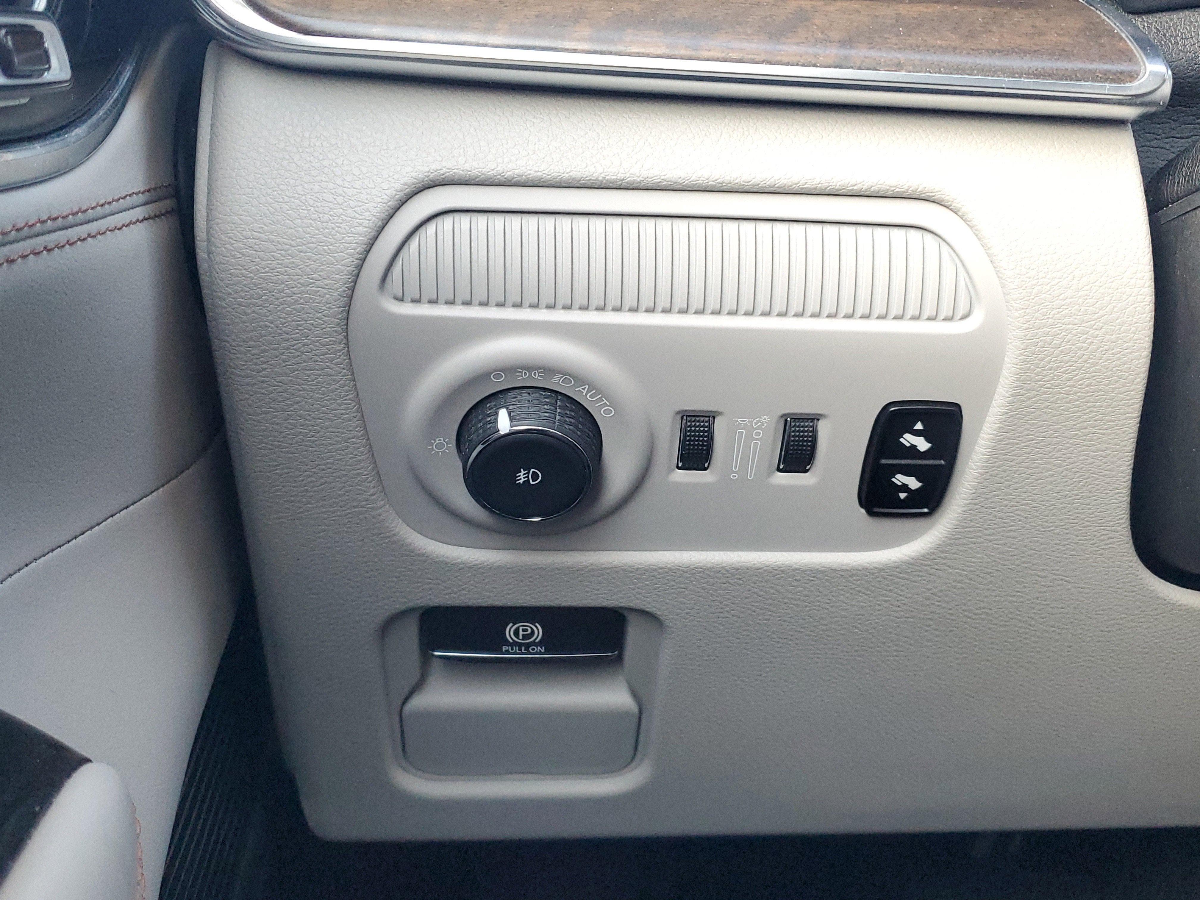 2022 Jeep Grand Wagoneer Series I