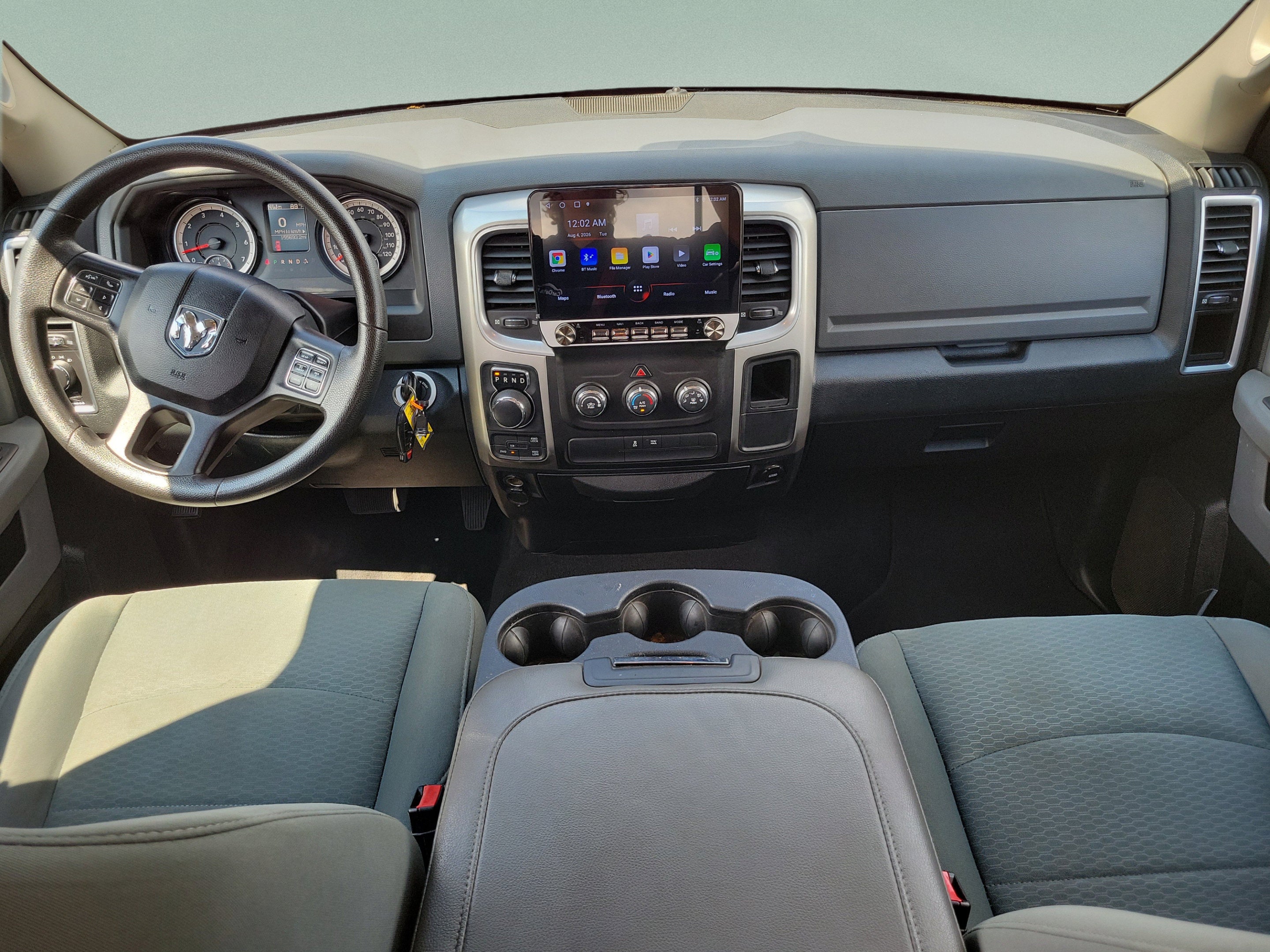 2016 RAM 1500 SLT