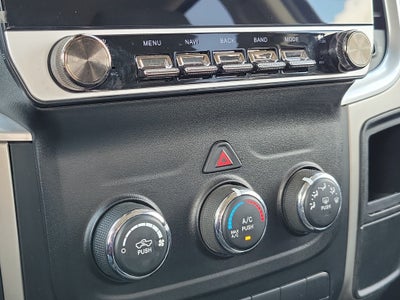 2016 RAM 1500 SLT