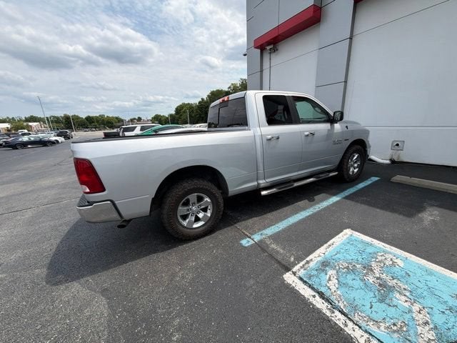 2016 RAM 1500 SLT