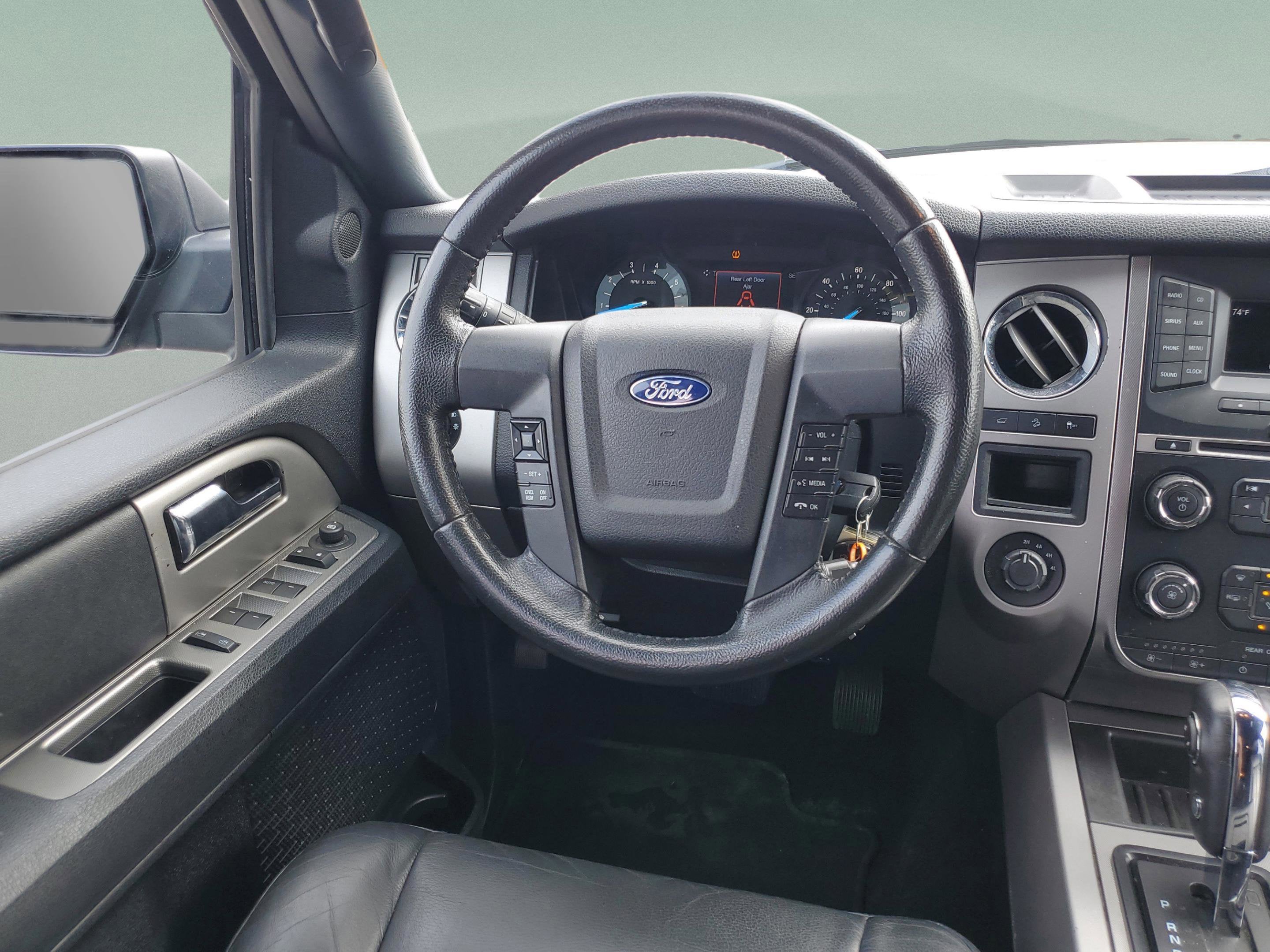 2017 Ford Expedition EL XLT