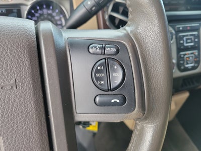 2015 Ford Super Duty F-350 SRW Lariat