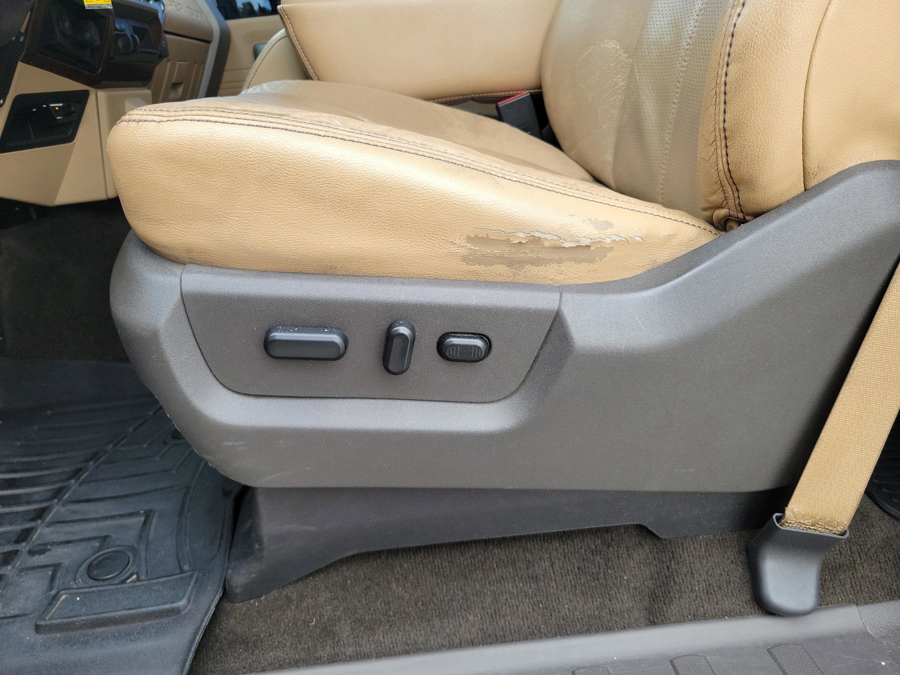 2015 Ford Super Duty F-350 SRW Lariat