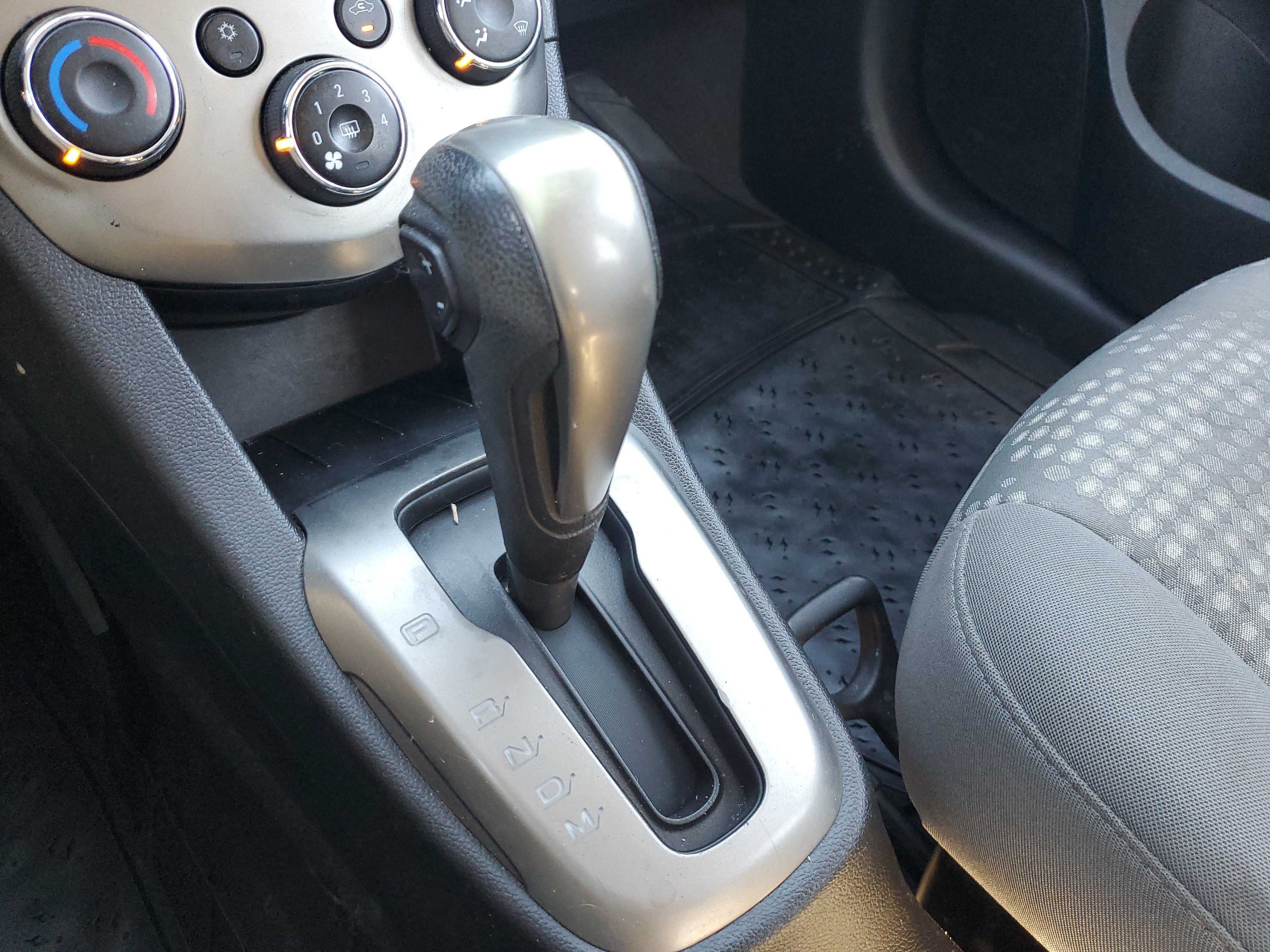 2015 Chevrolet Sonic LS