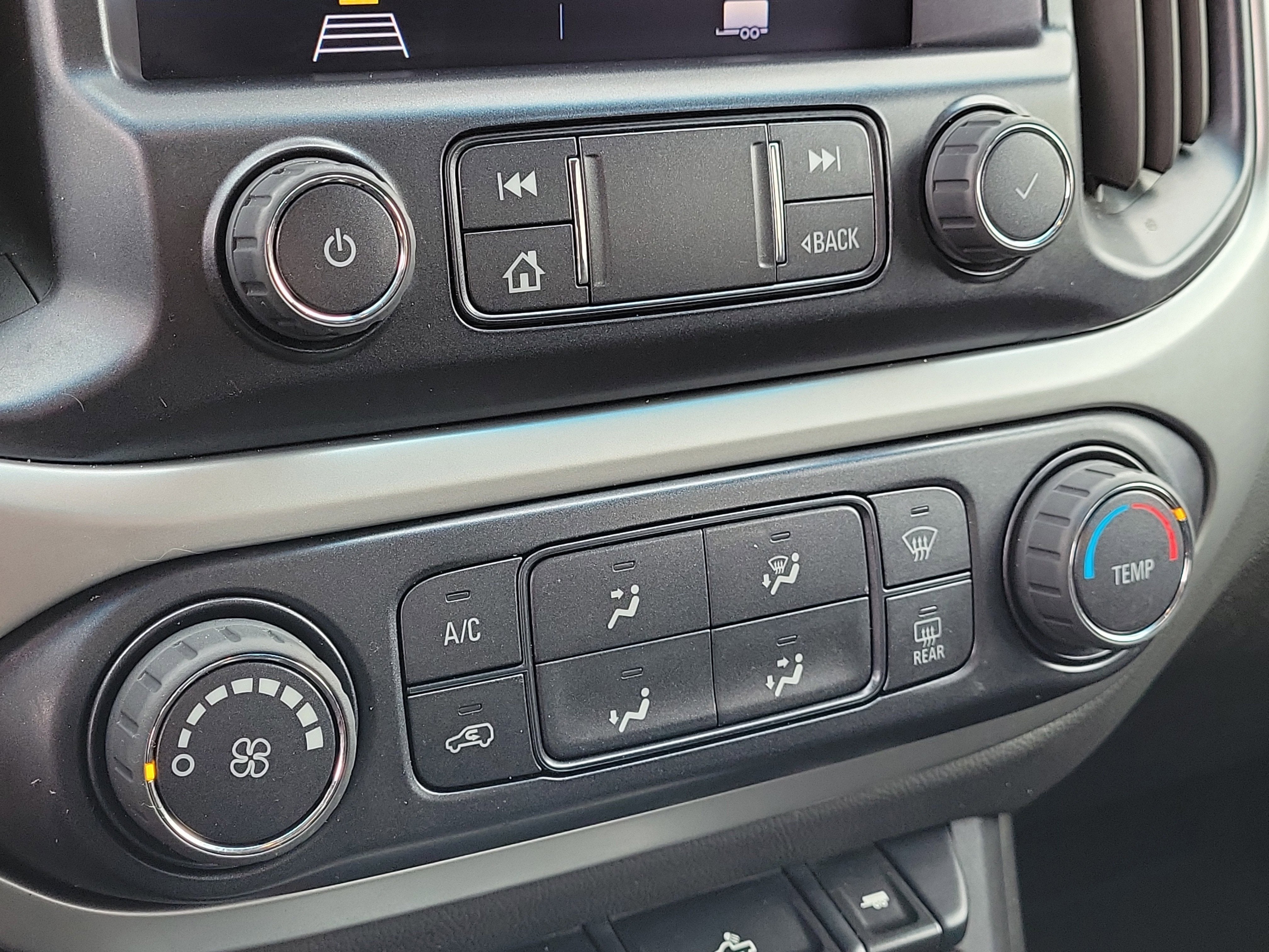 2022 Chevrolet Colorado 4WD LT