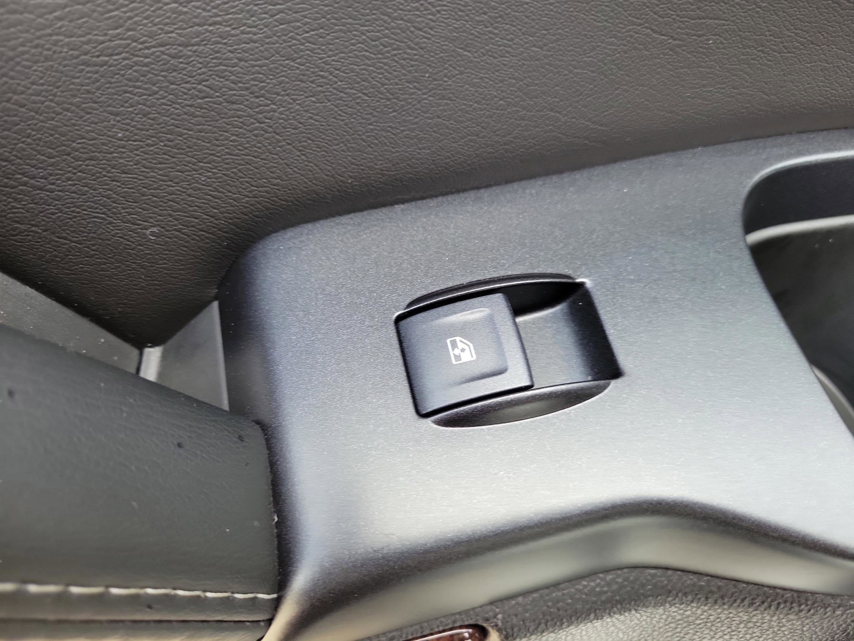 2018 GMC Yukon SLT Standard Edition