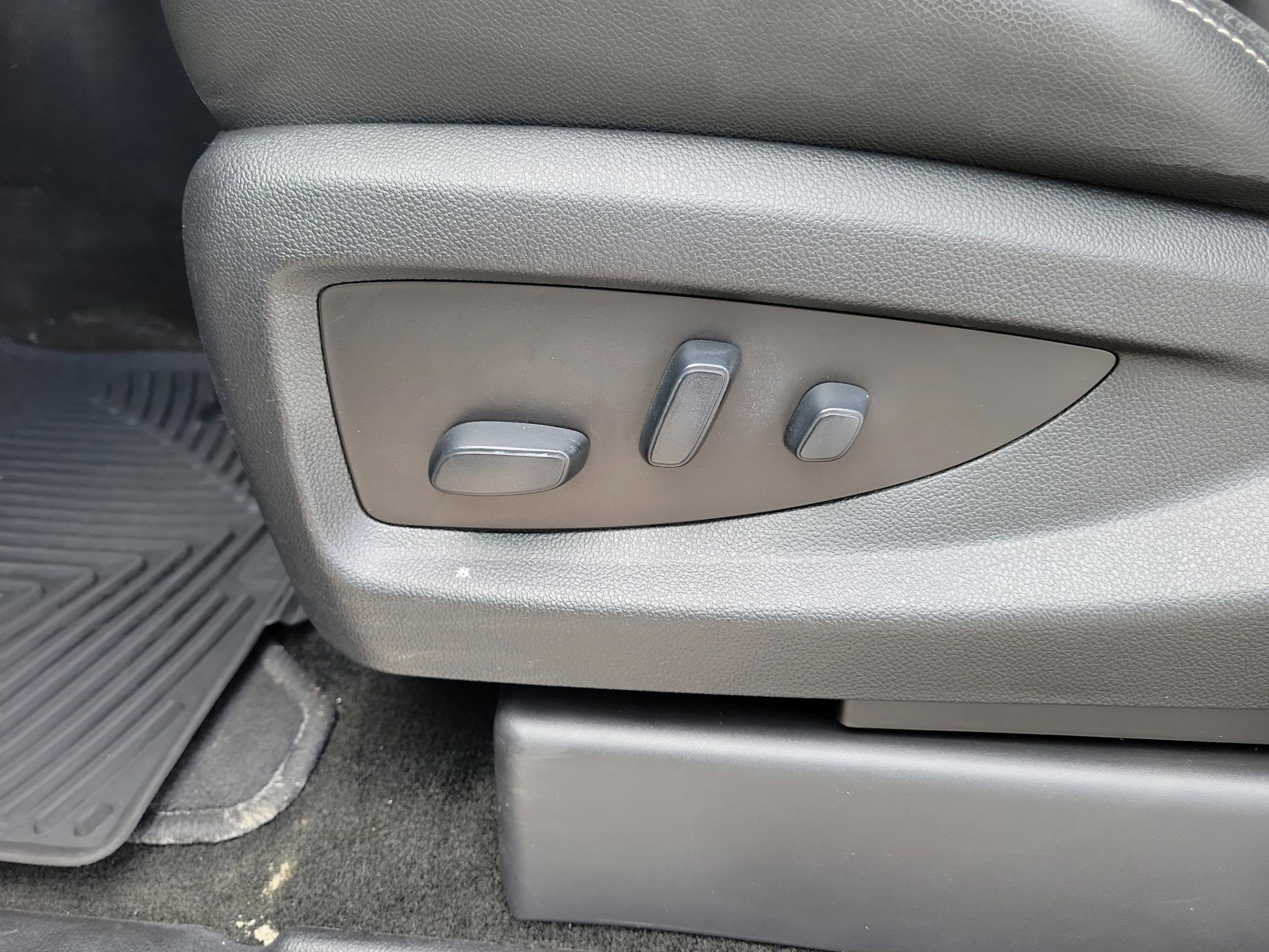 2018 GMC Yukon SLT Standard Edition