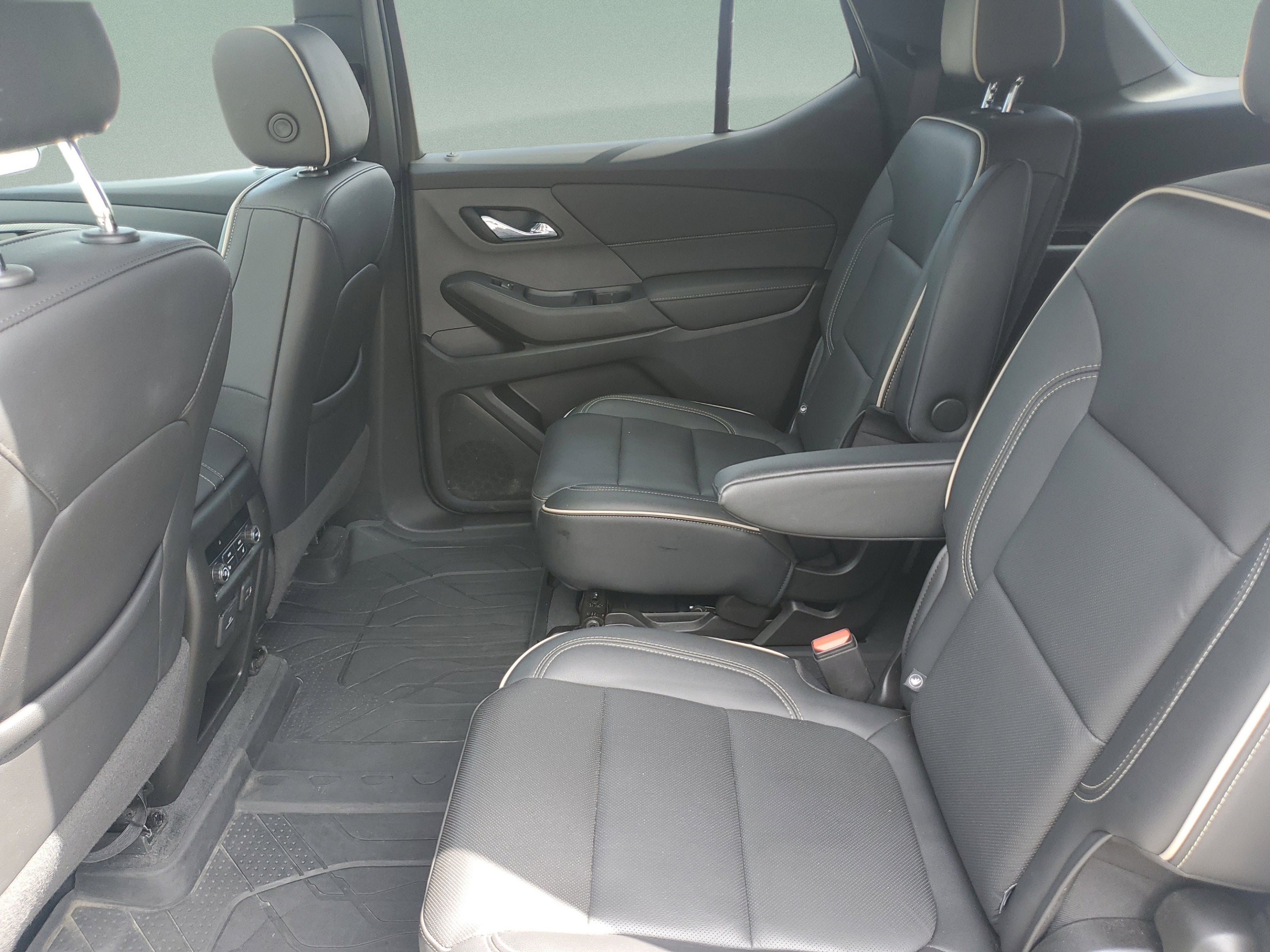 2022 Chevrolet Traverse Premier