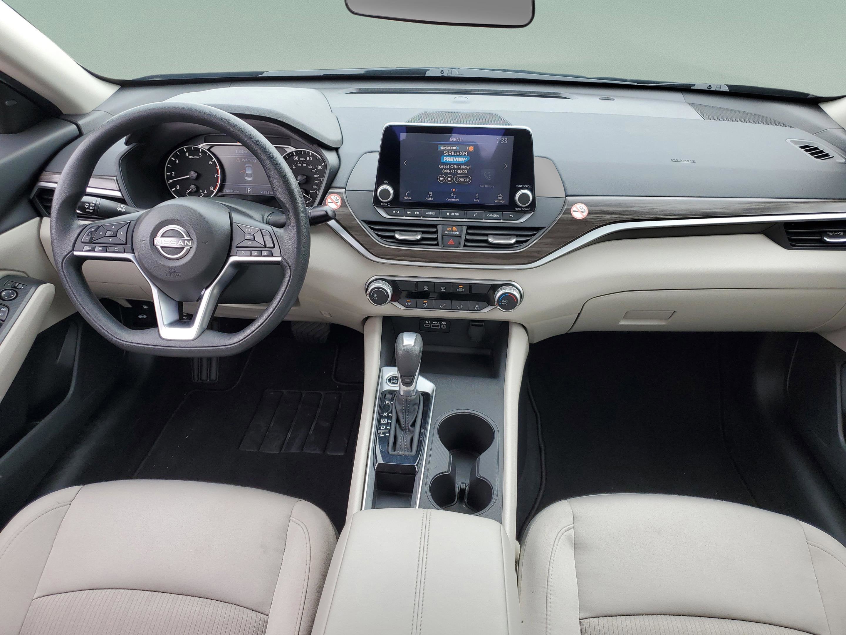 2025 Nissan Altima SV