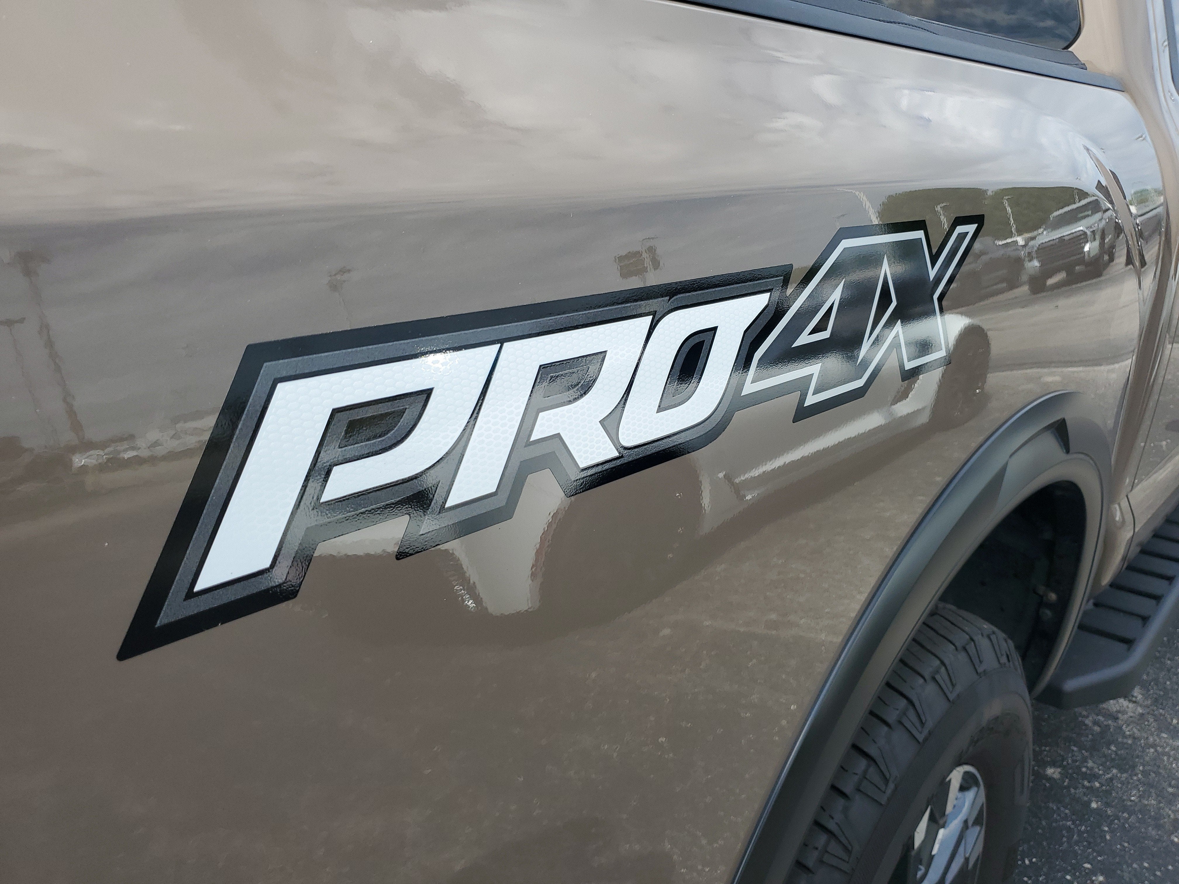 2024 Nissan Titan PRO-4X