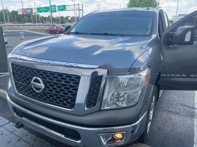 2016 Nissan Titan XD SV