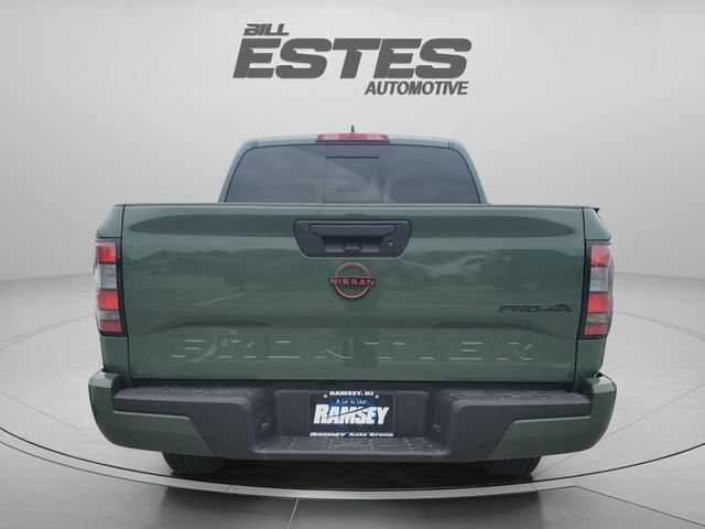 2024 Nissan Frontier PRO-4X