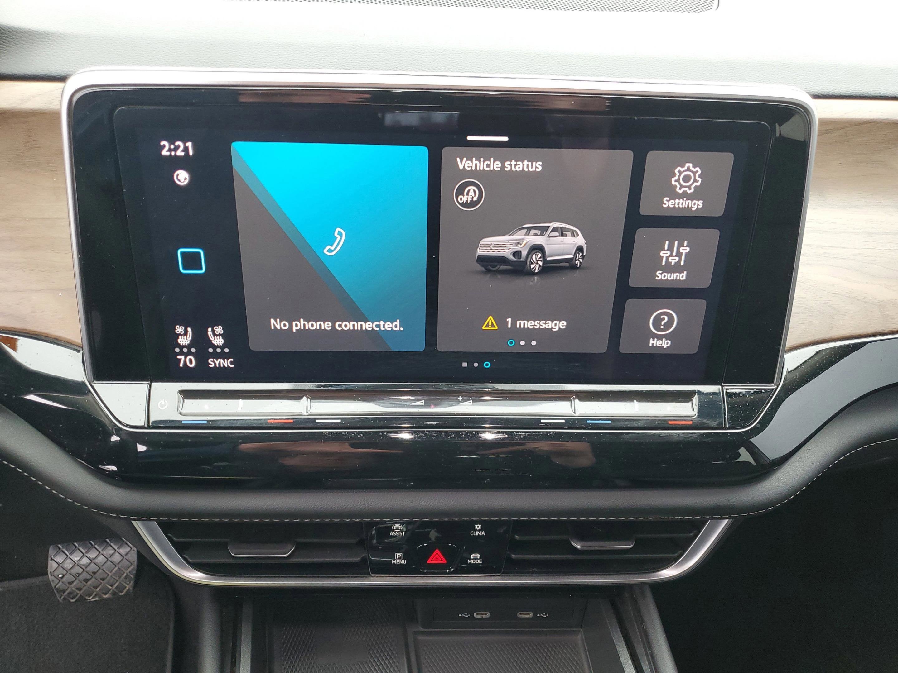 2024 Volkswagen Atlas 2.0T SE w/Technology