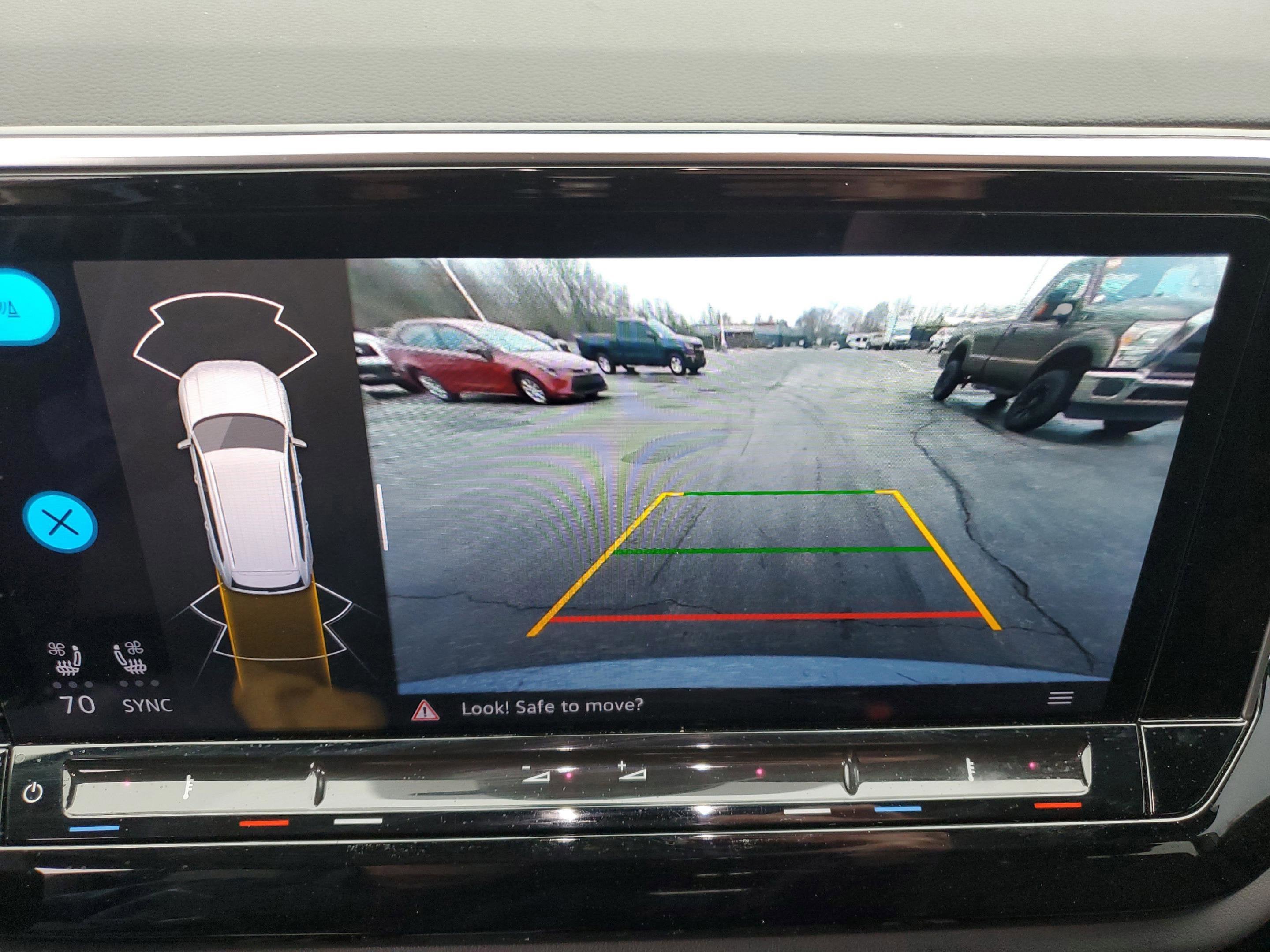 2024 Volkswagen Atlas 2.0T SE w/Technology