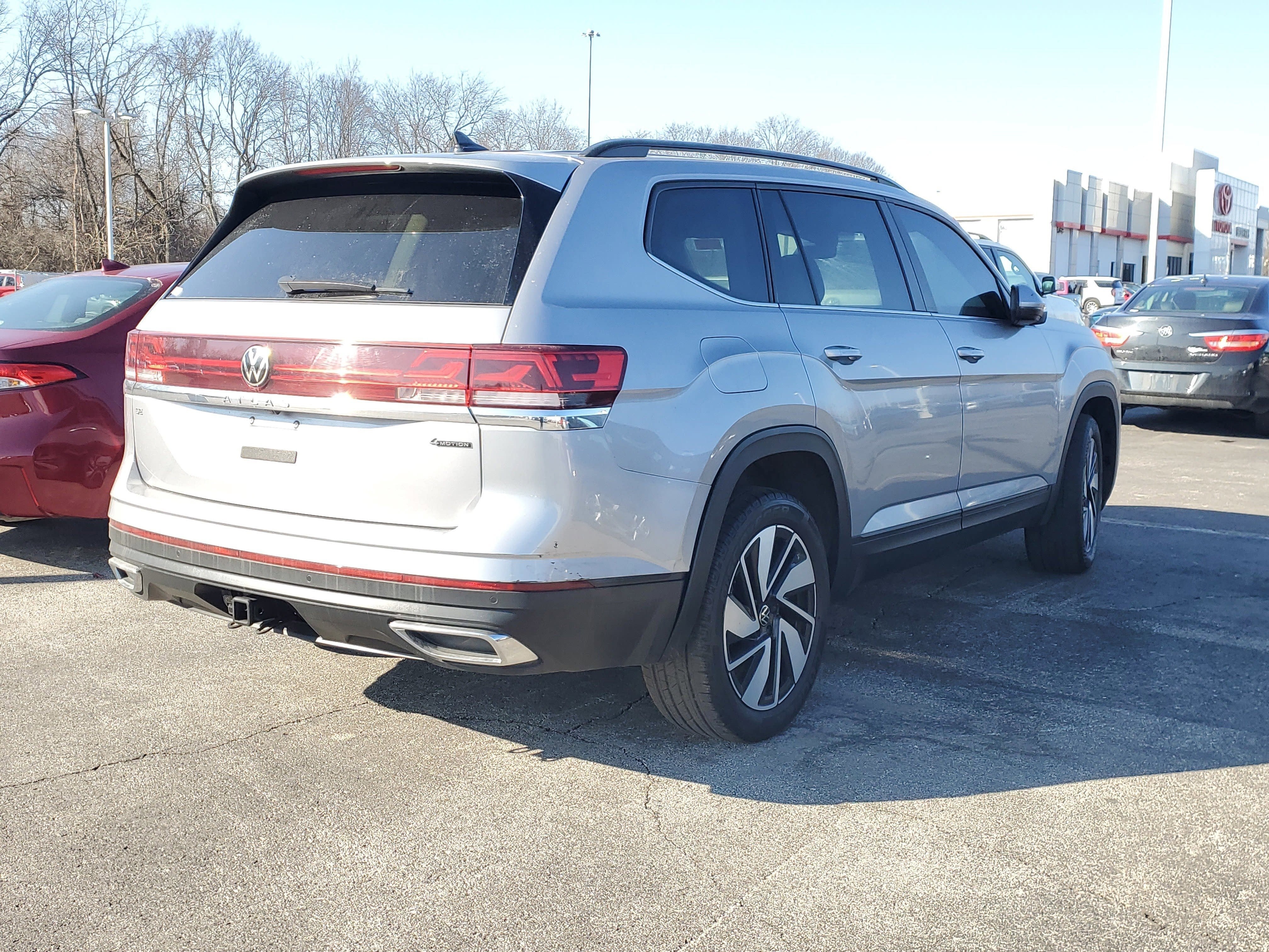 2024 Volkswagen Atlas 2.0T SE w/Technology