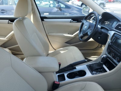 2013 Volkswagen Passat 2.5 SE