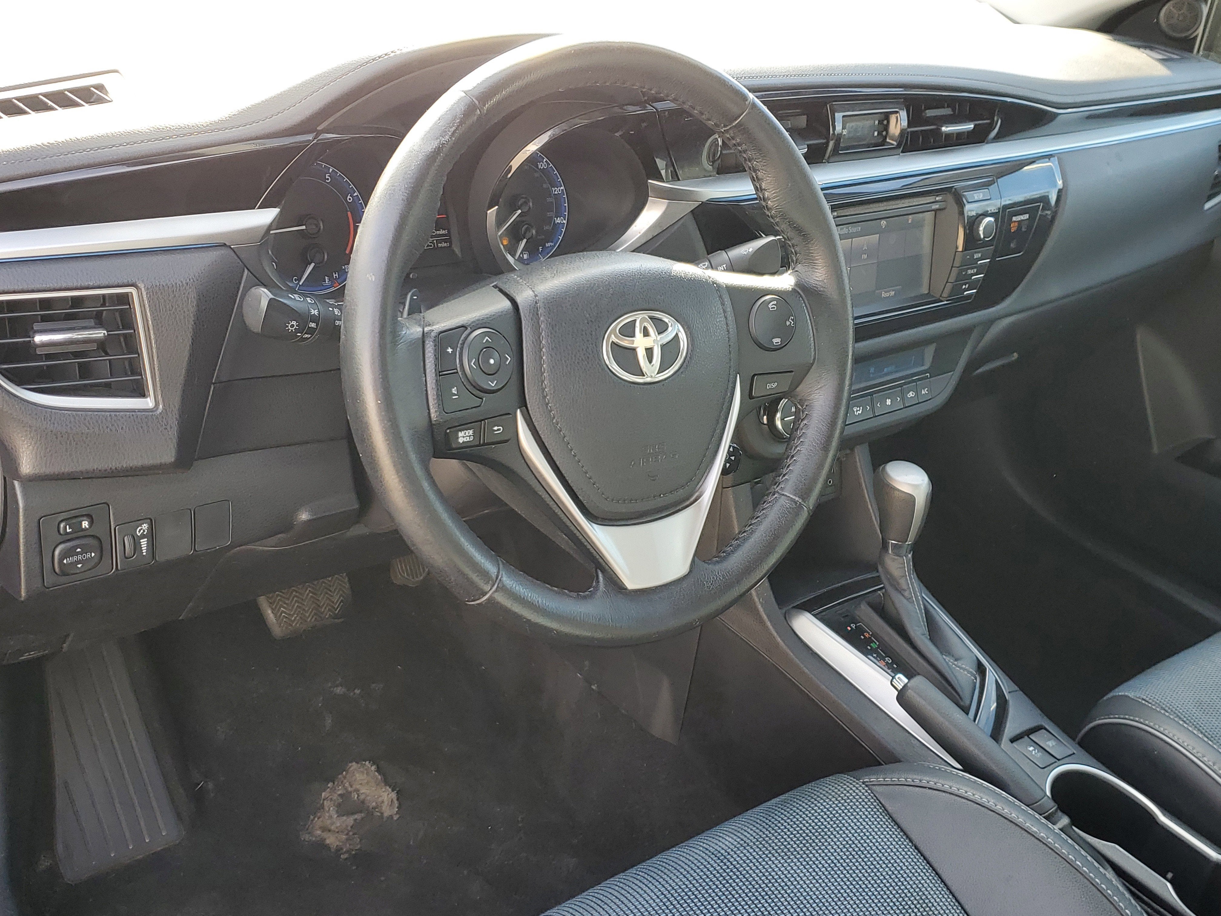 2015 Toyota Corolla S Plus