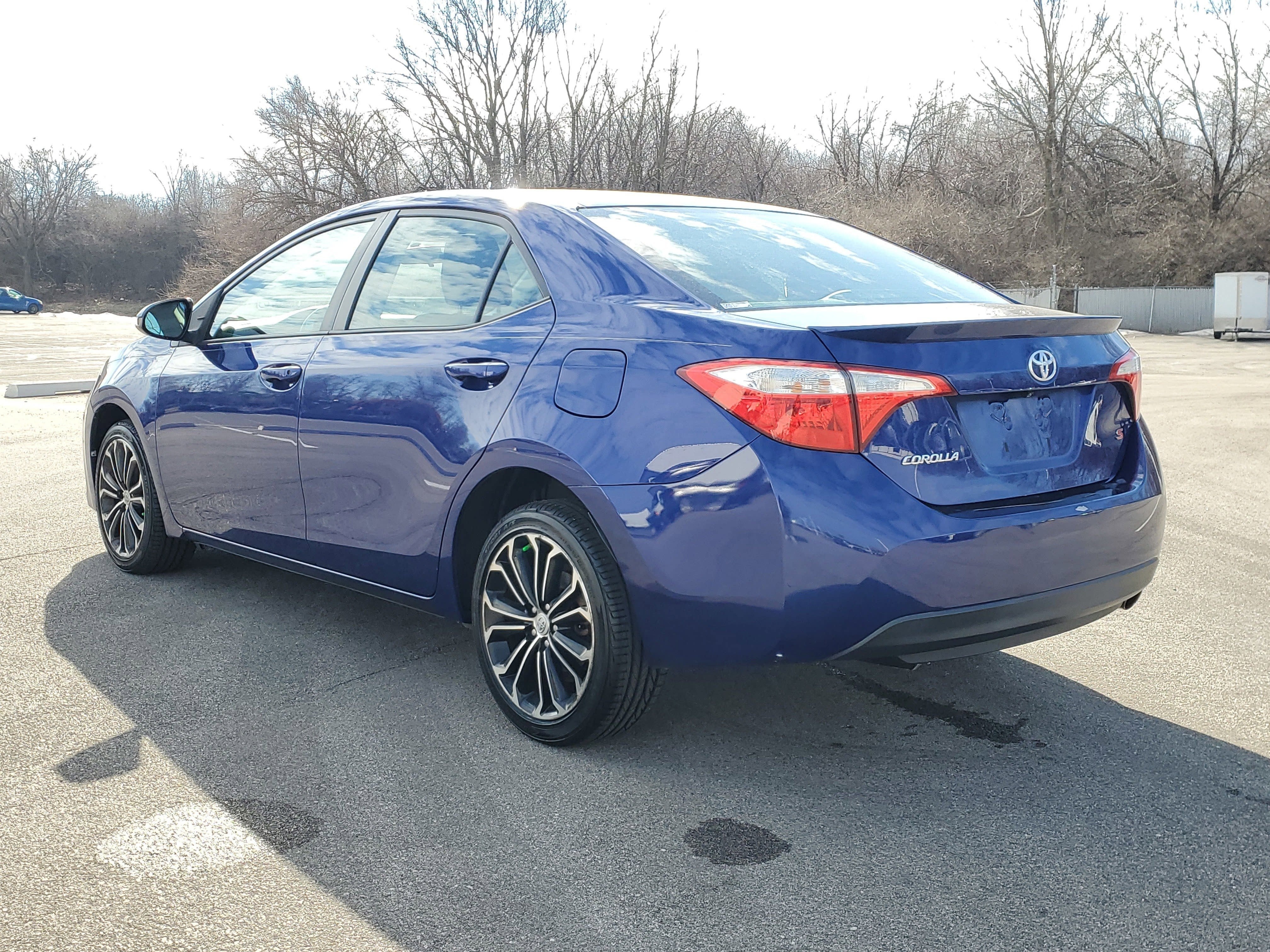 2015 Toyota Corolla S Plus