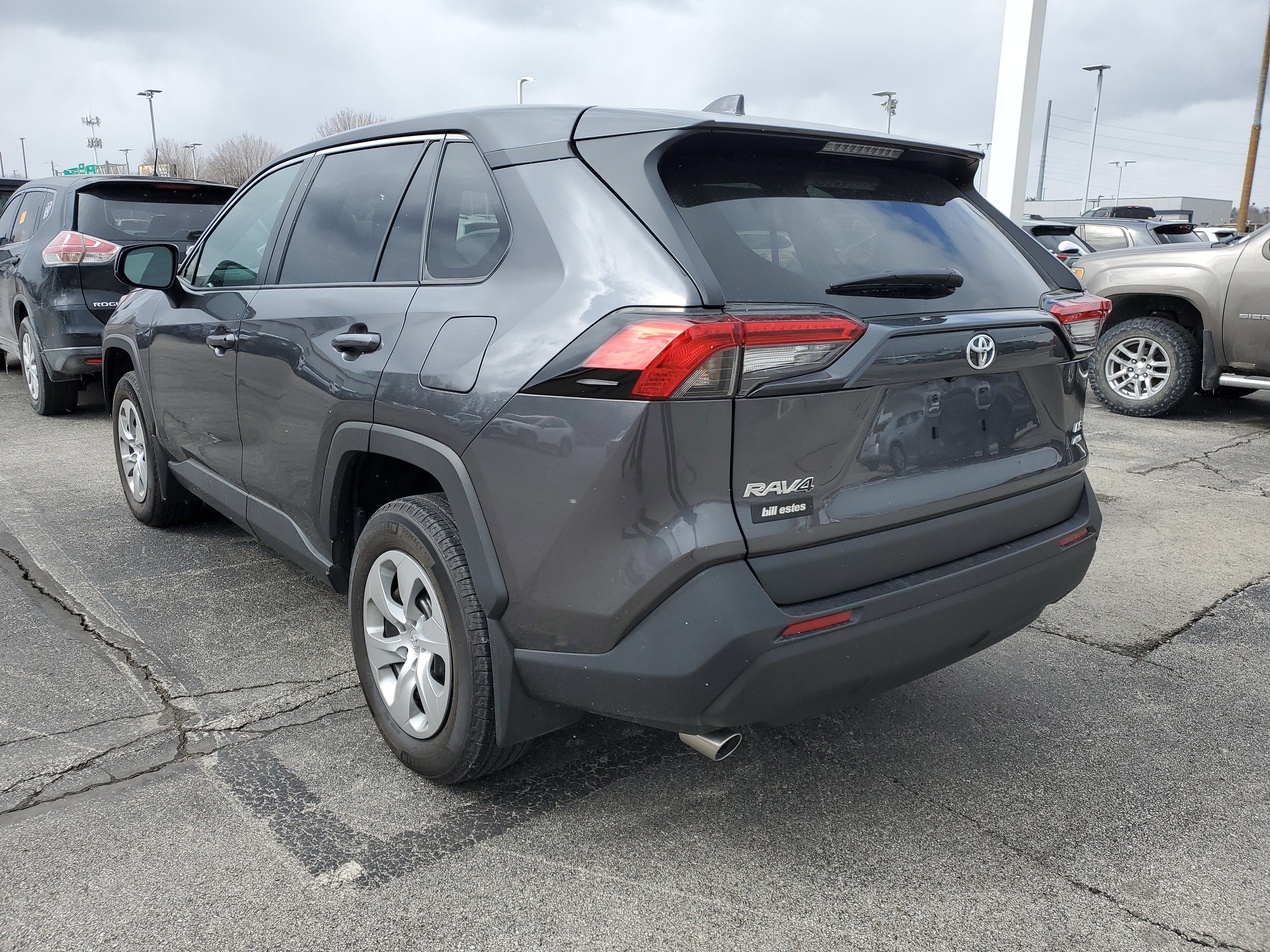 2023 Toyota RAV4 LE