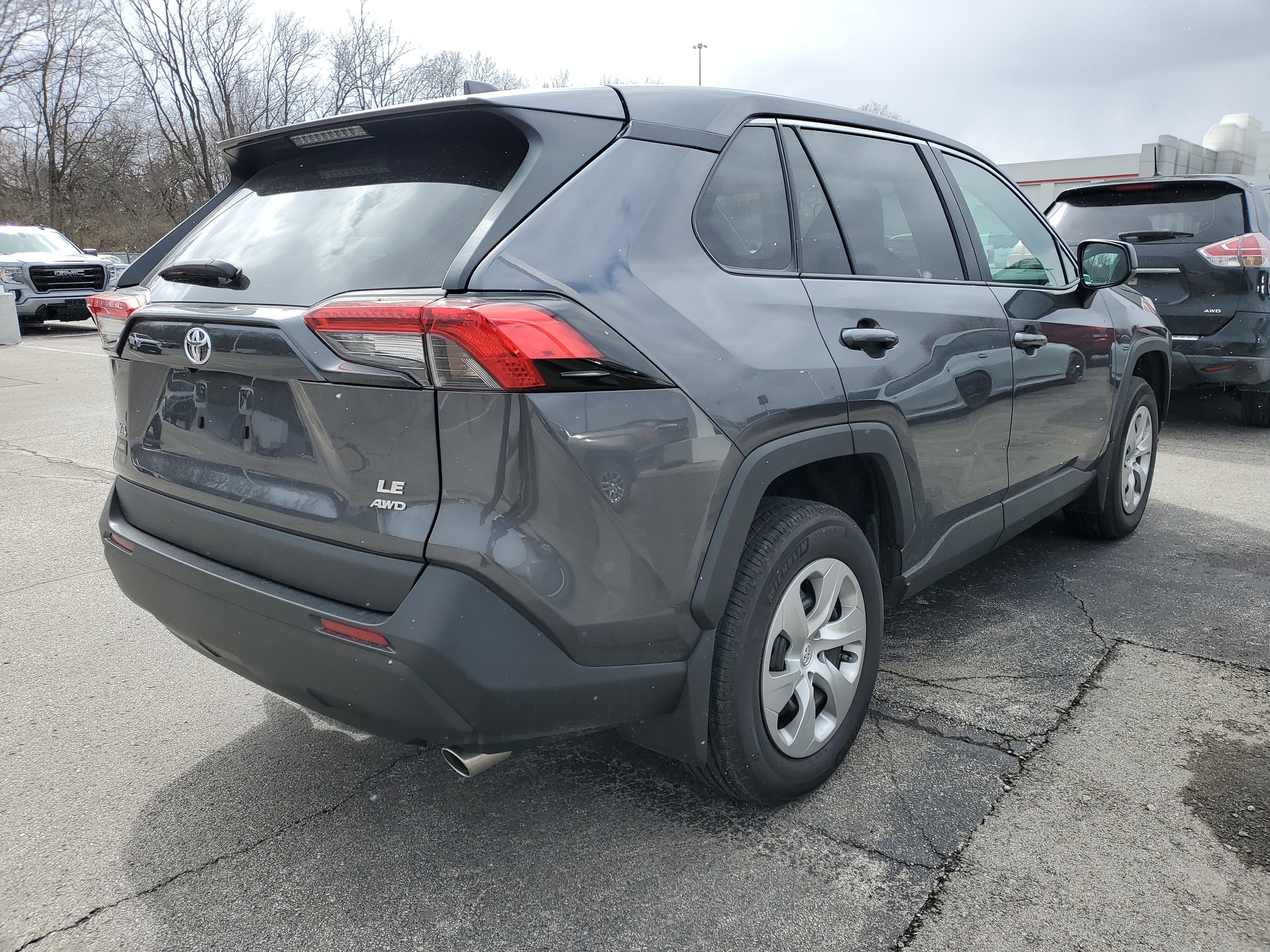 2023 Toyota RAV4 LE