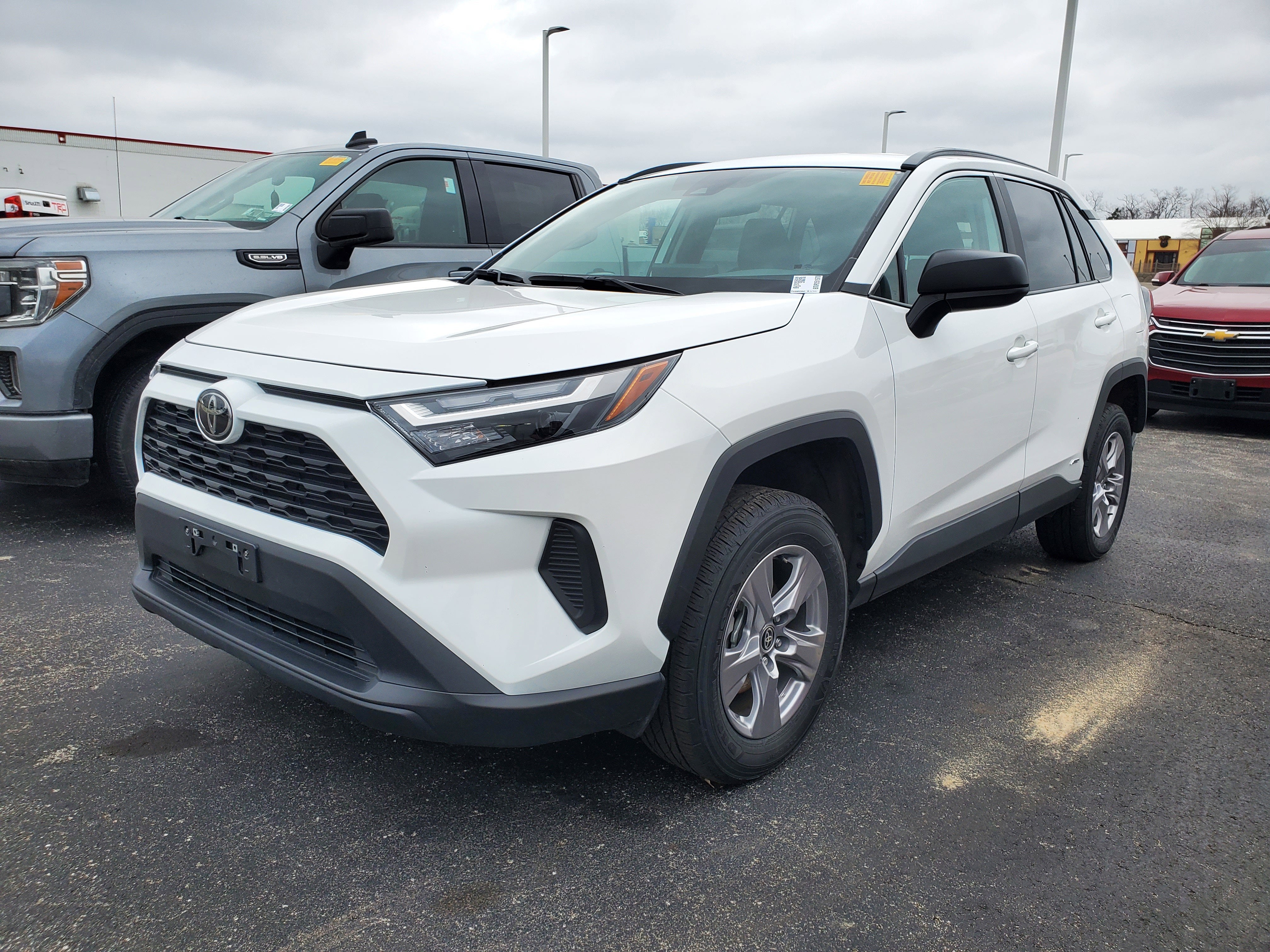 2025 Toyota RAV4 Hybrid LE