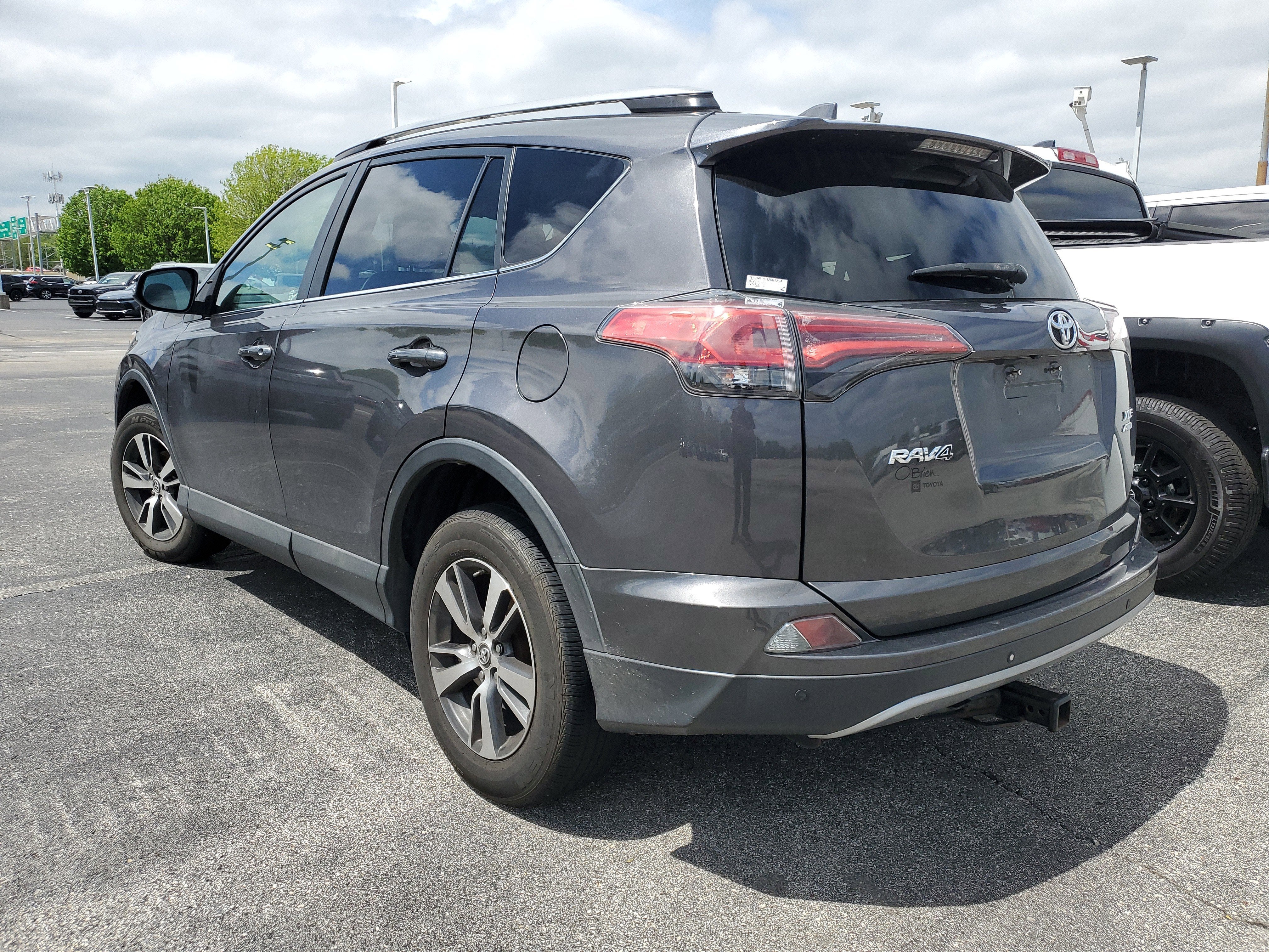 2018 Toyota RAV4 XLE