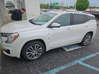 2023 GMC Terrain Denali