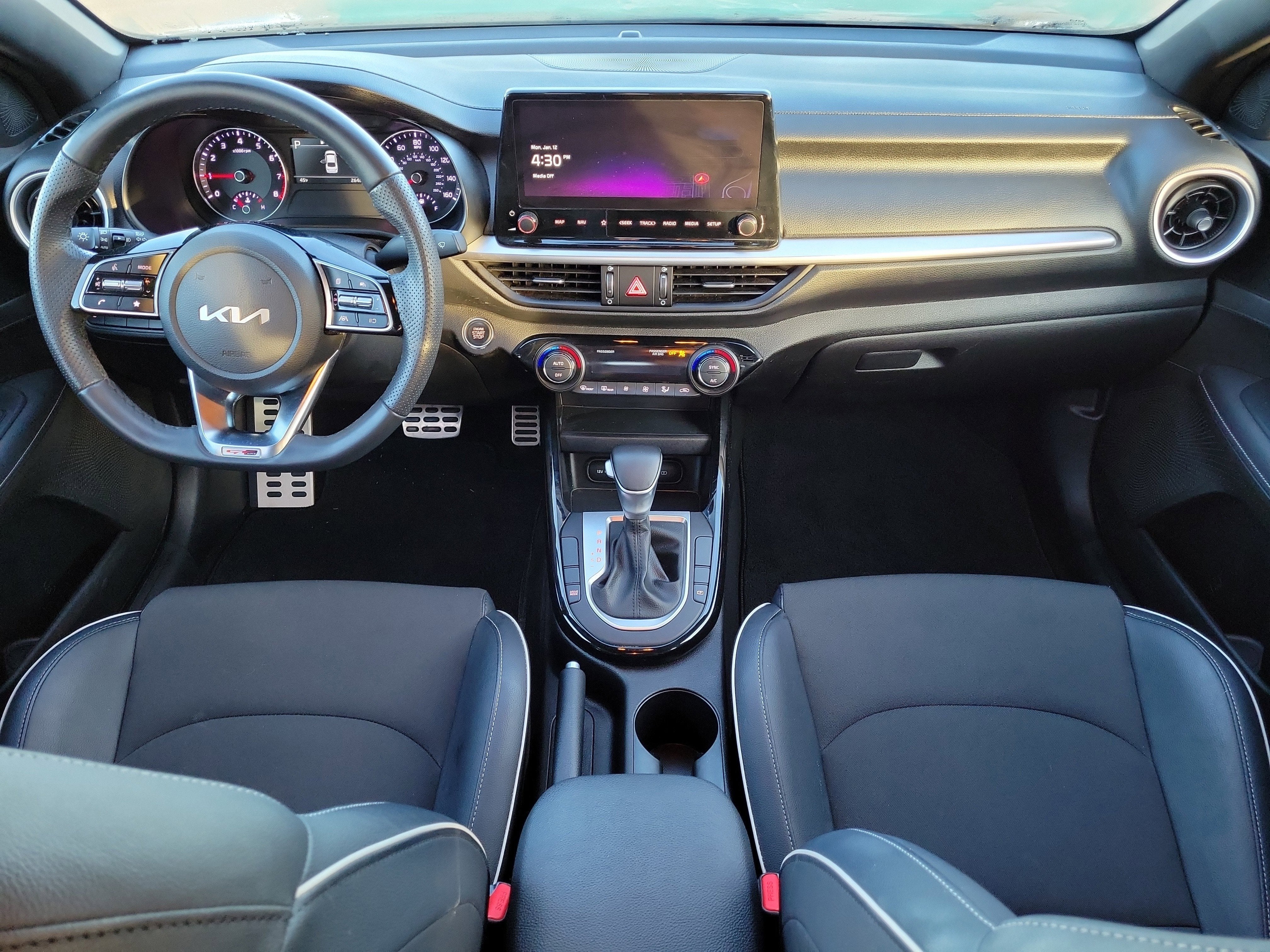 2023 Kia Forte GT-Line