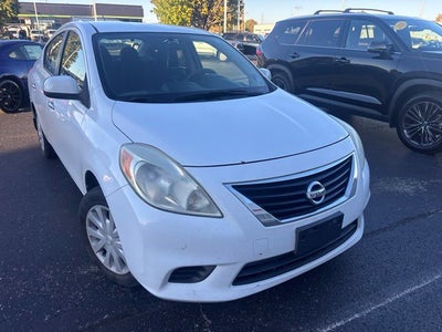 2012 Nissan Versa SV